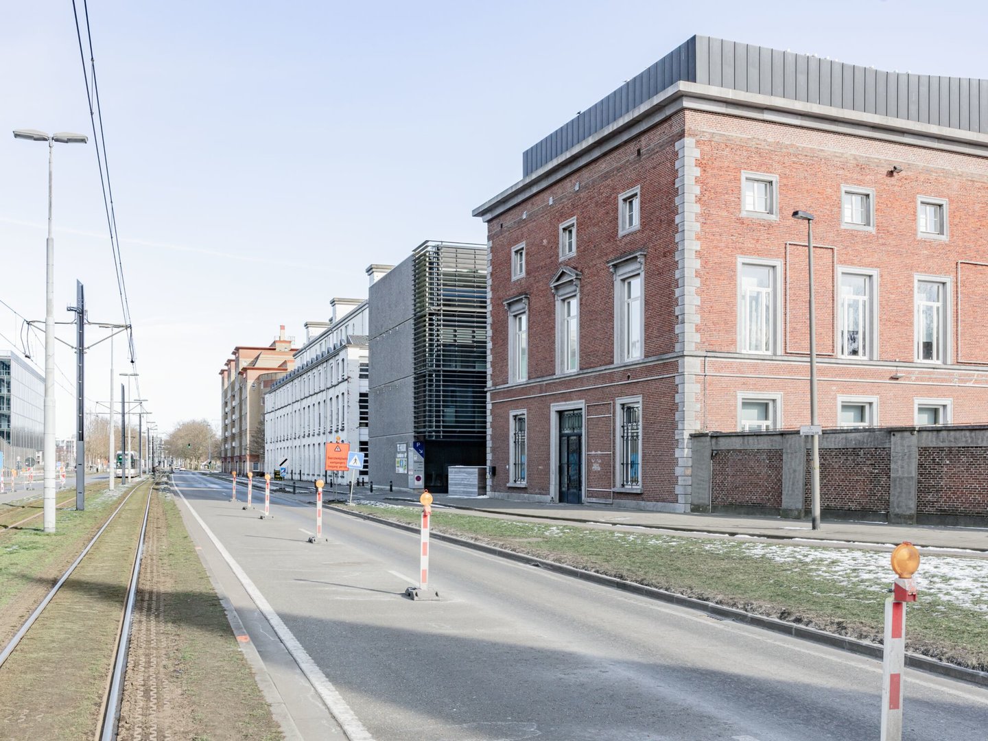 Buitenzicht van voormalige directeurswoning textielfabriek UCO de Hemptinne in Gent