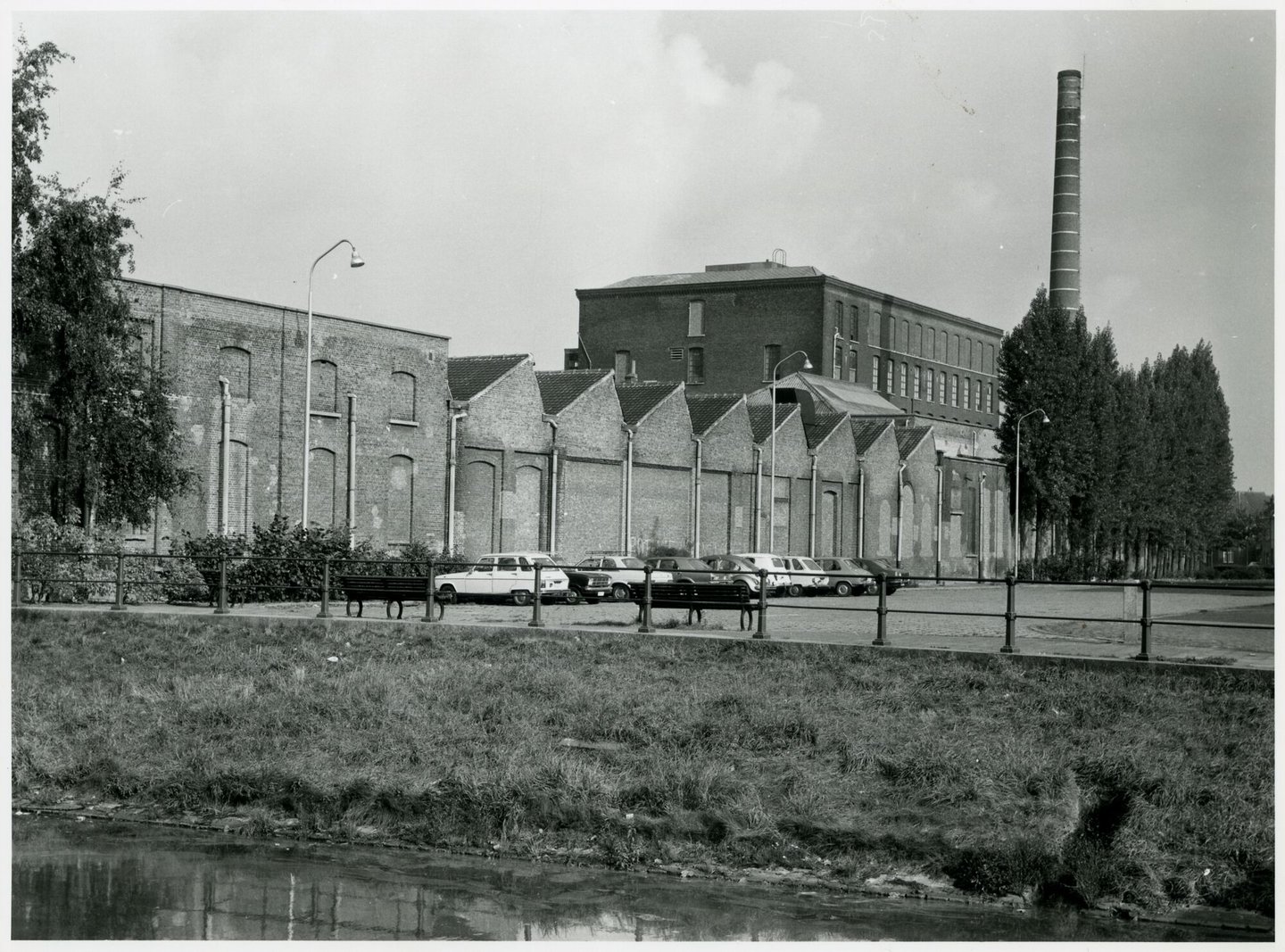 Buitenzicht van textielfabriek UCO de Hemptinne in Gent