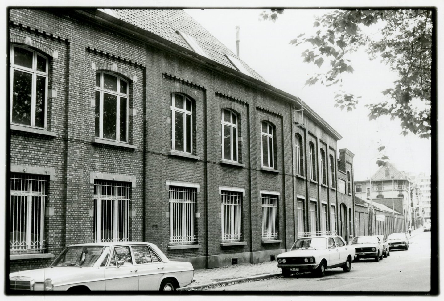 Buitenzicht van textielfabriek Vanderhaeghen in Gent
