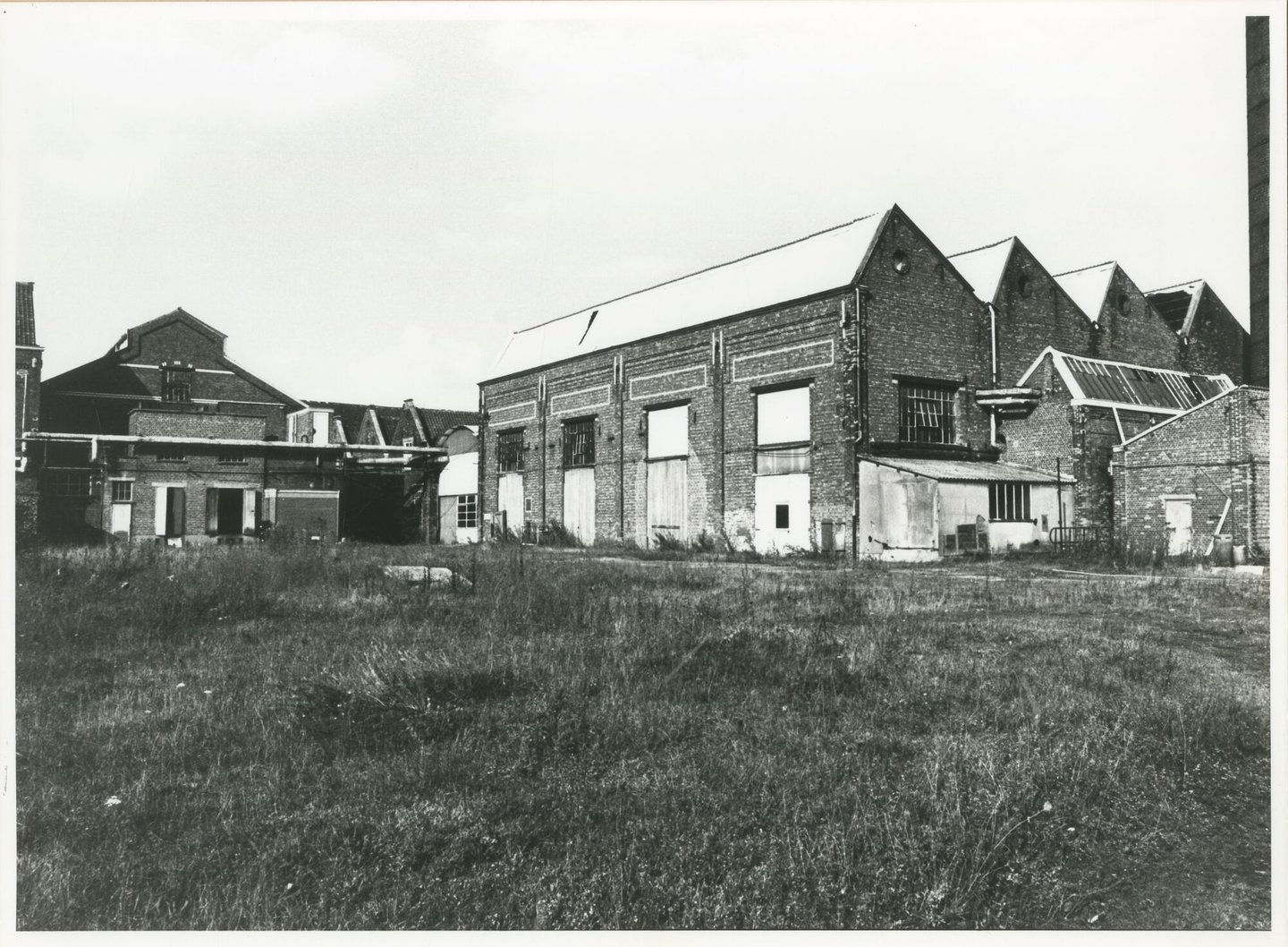 Buitenzicht van textielfabriek Alsberge-Van Oost in Gent