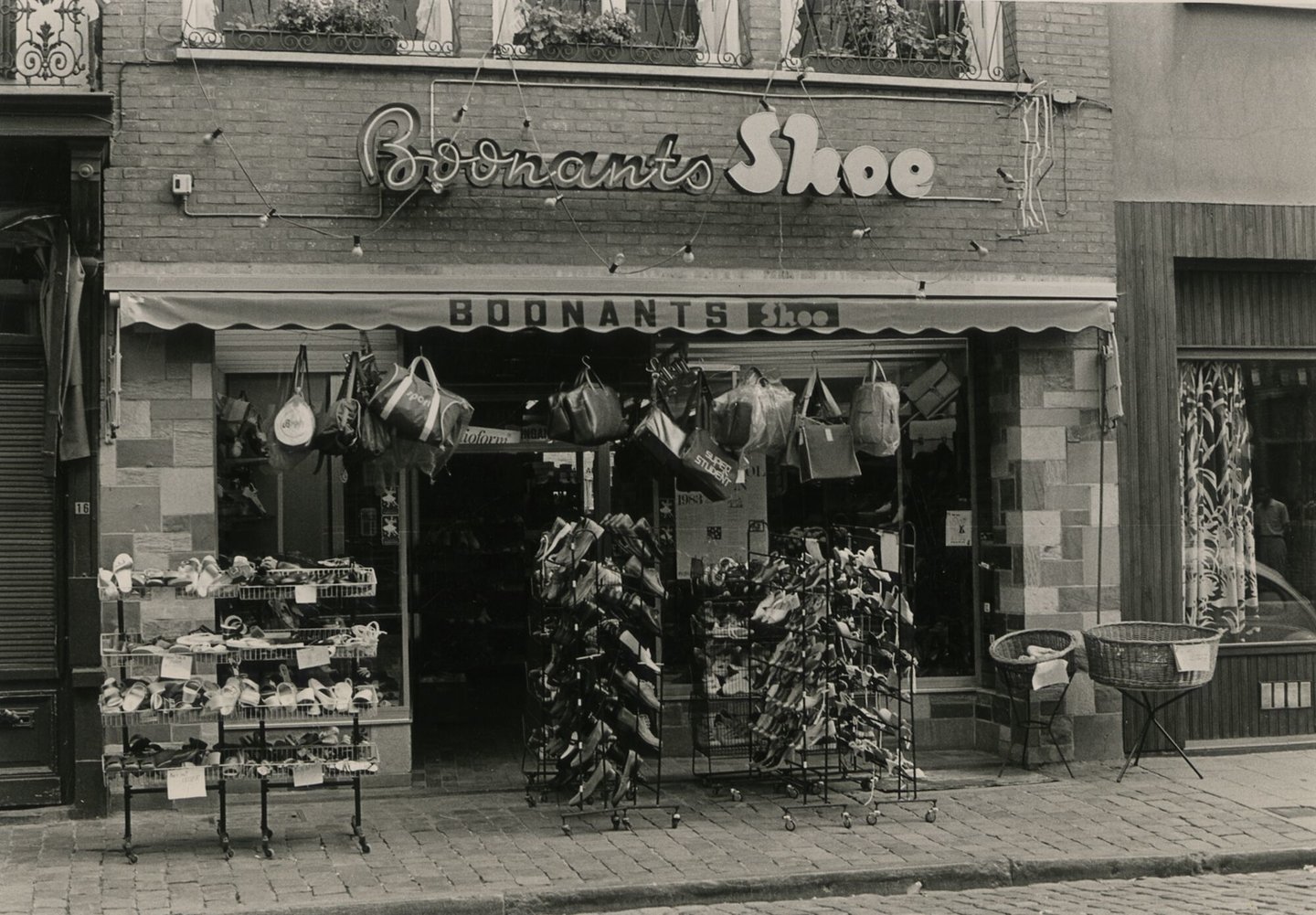 Etalage van schoenwinkel Boonants in Gent
