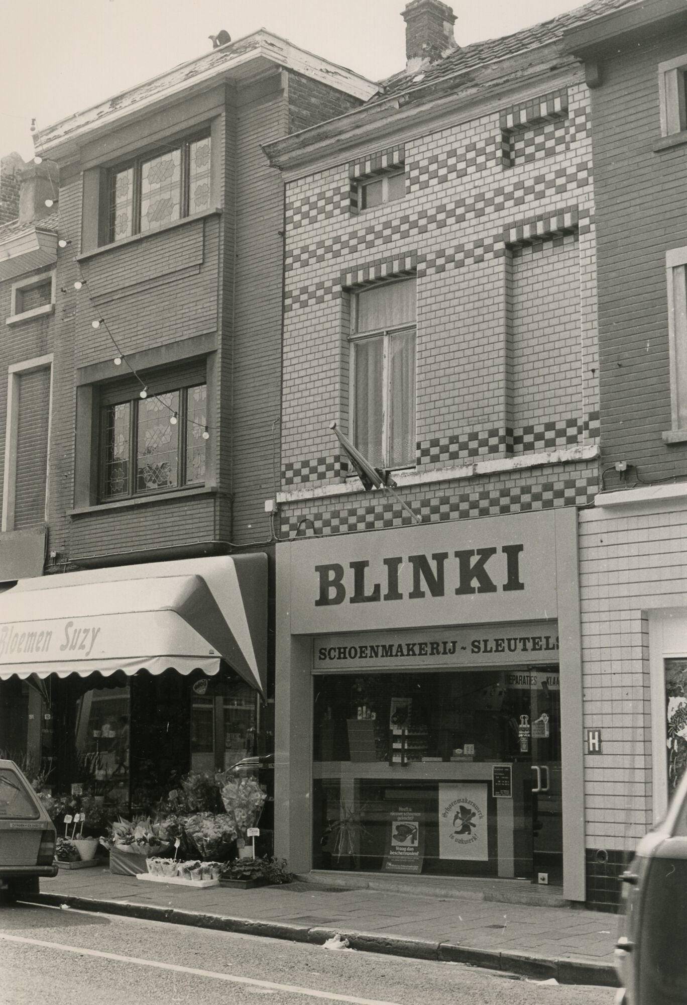 Etalage van schoenmakerij Blinki in Gent