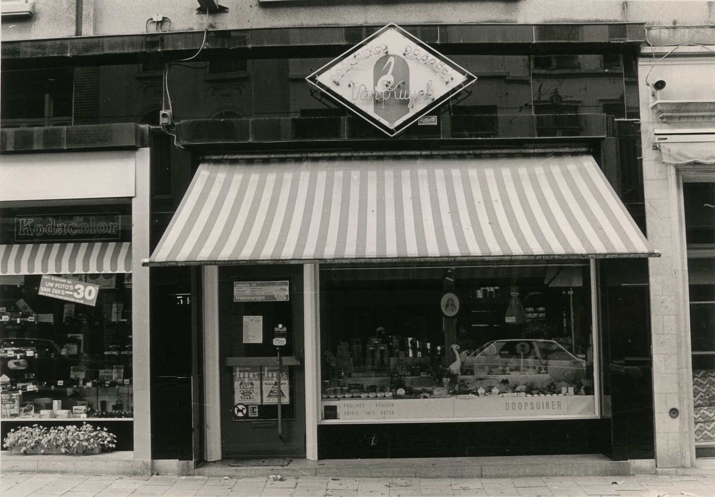 Etalage van doopsuiker Vanpuyck in Gent