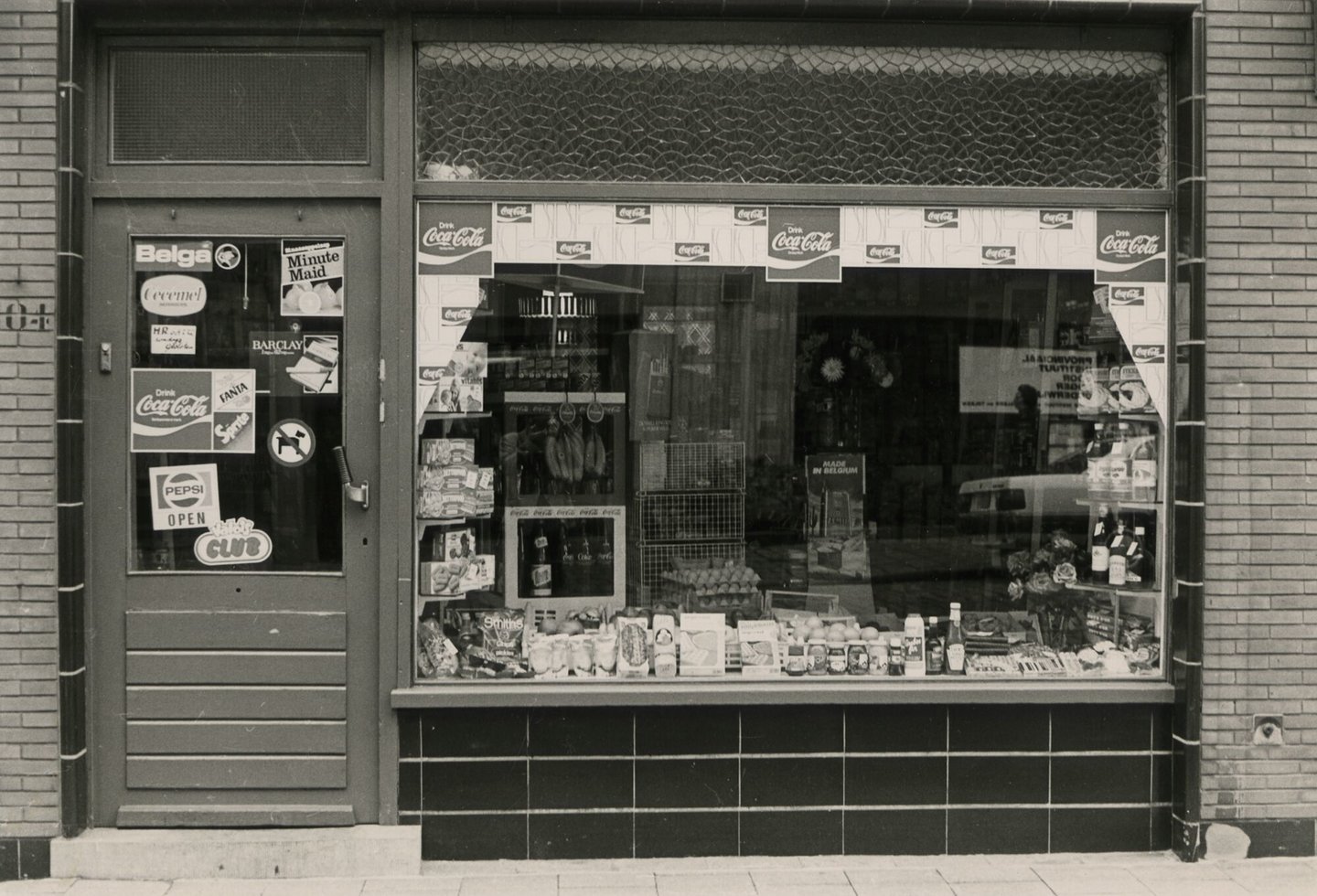 Etalage van een kruidenier in Gent