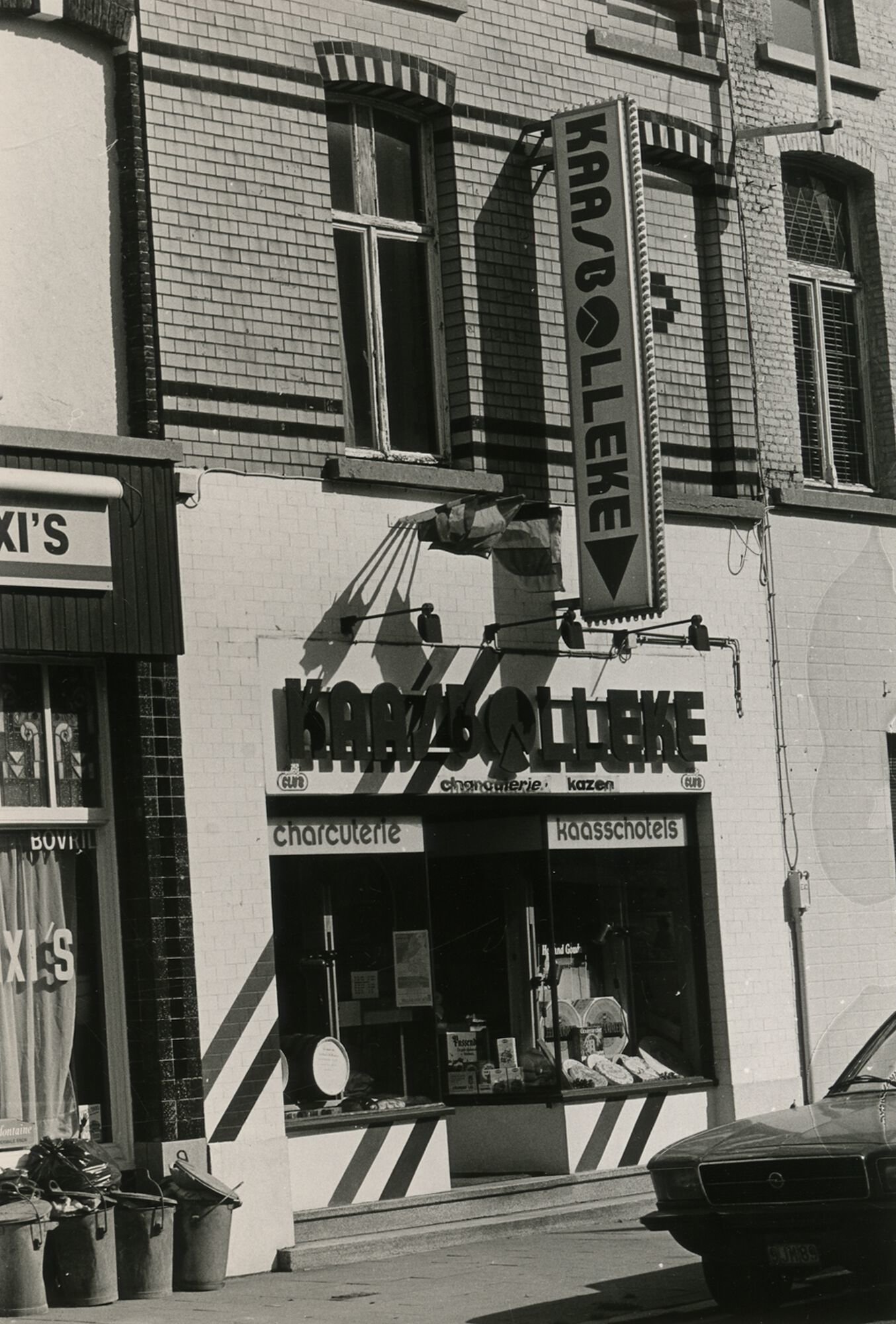 Etalage van kaaswinkel Kaasbolleke in Gent