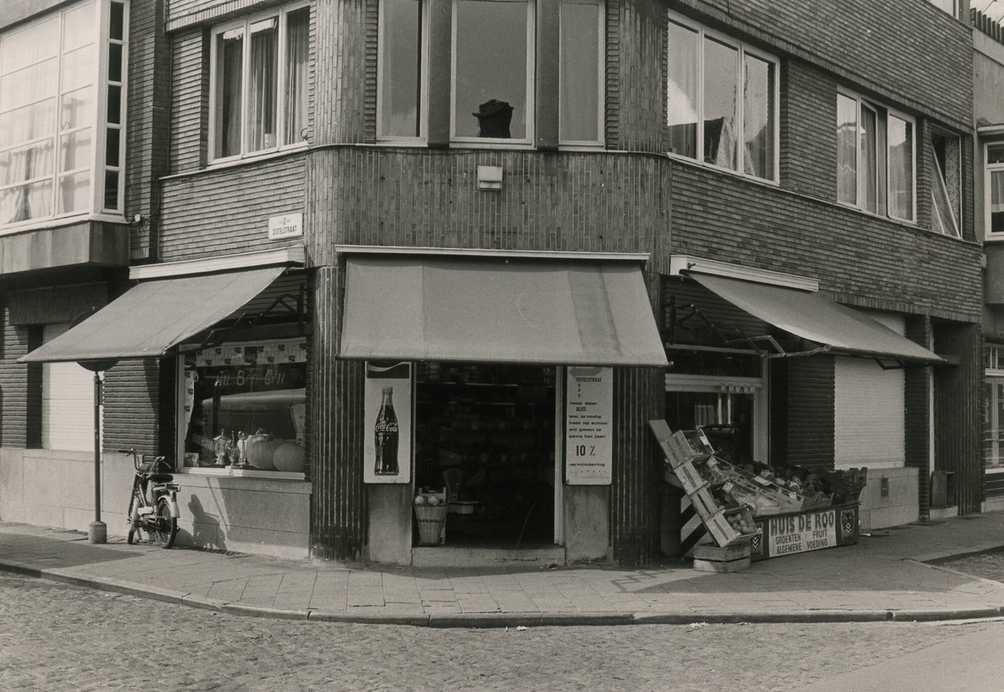 Etalage van een kruidenier Huis De Roo - Au Bon Gout in Gent