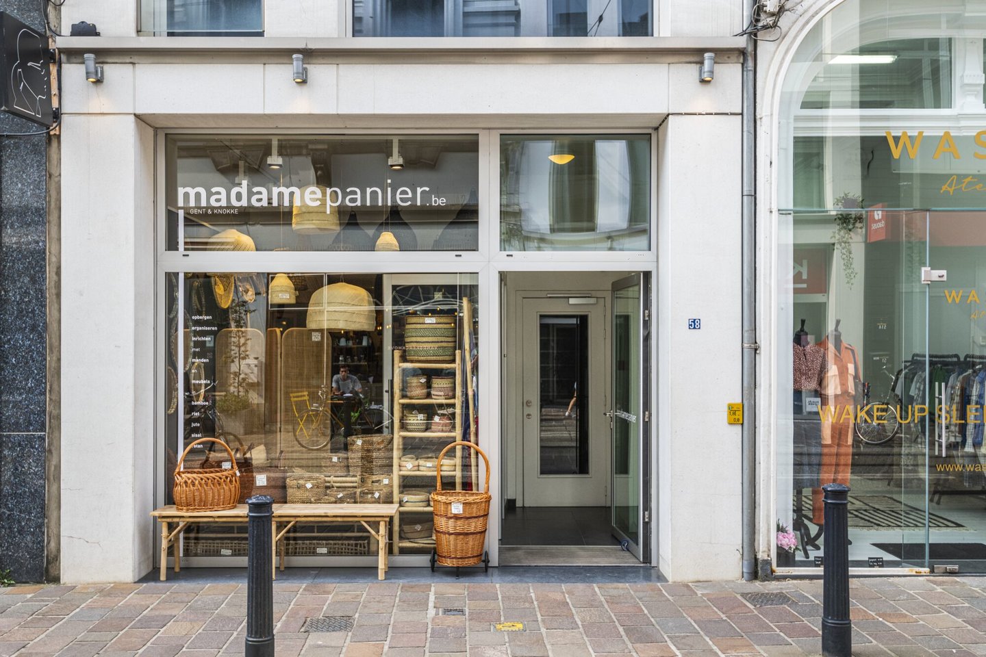 Etalage van riet- en mandenwinkel Madame Panier in Gent