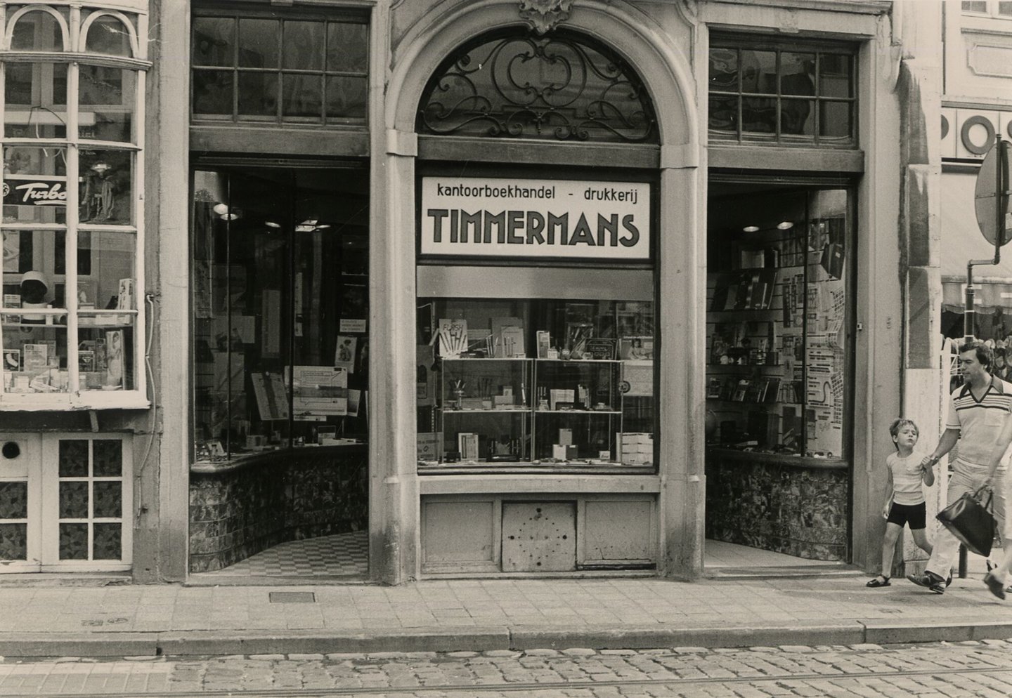 Etalage papierhandel en kantoorartikelen Timmermans in Gent