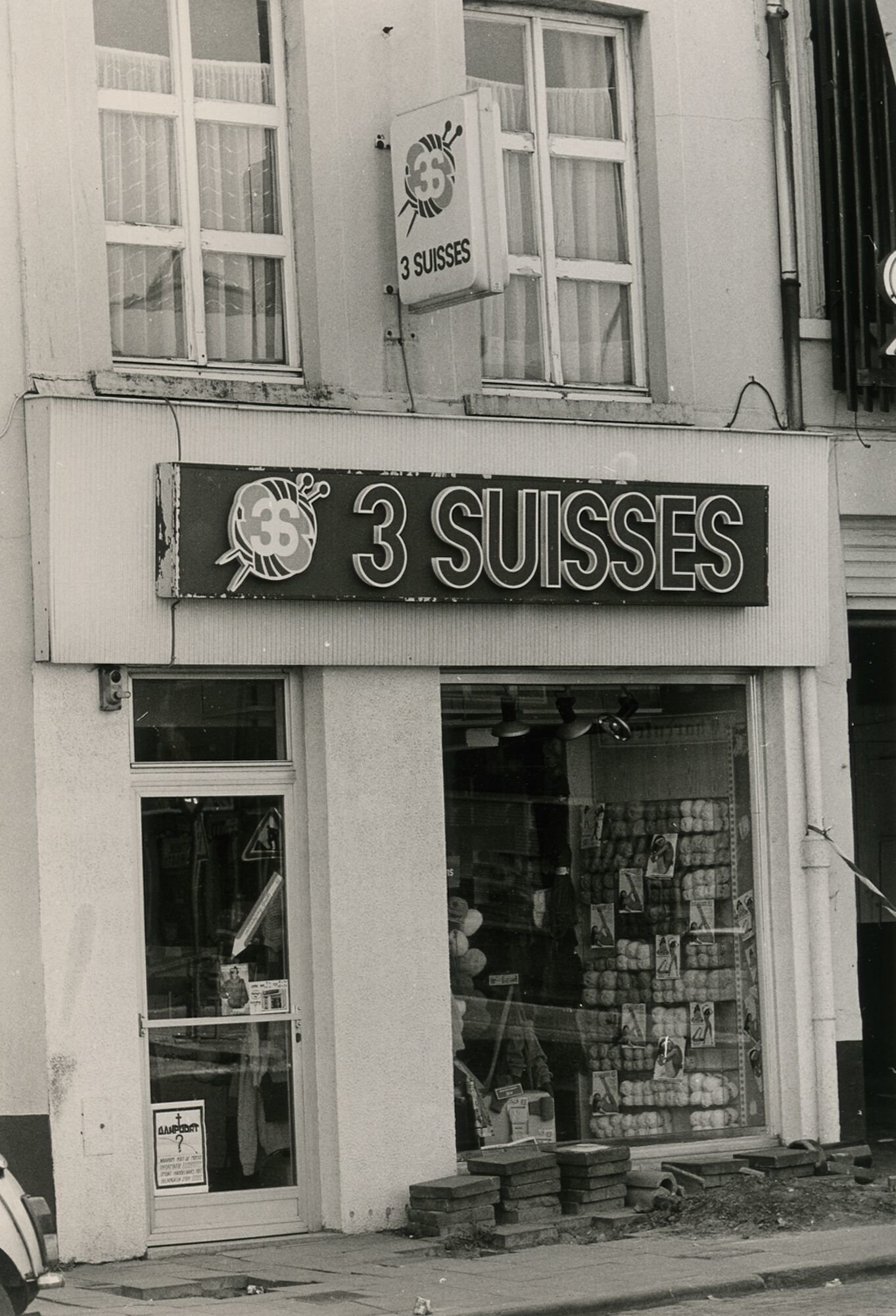 Etalage van breigoedwinkel 3 Suisses in Gent