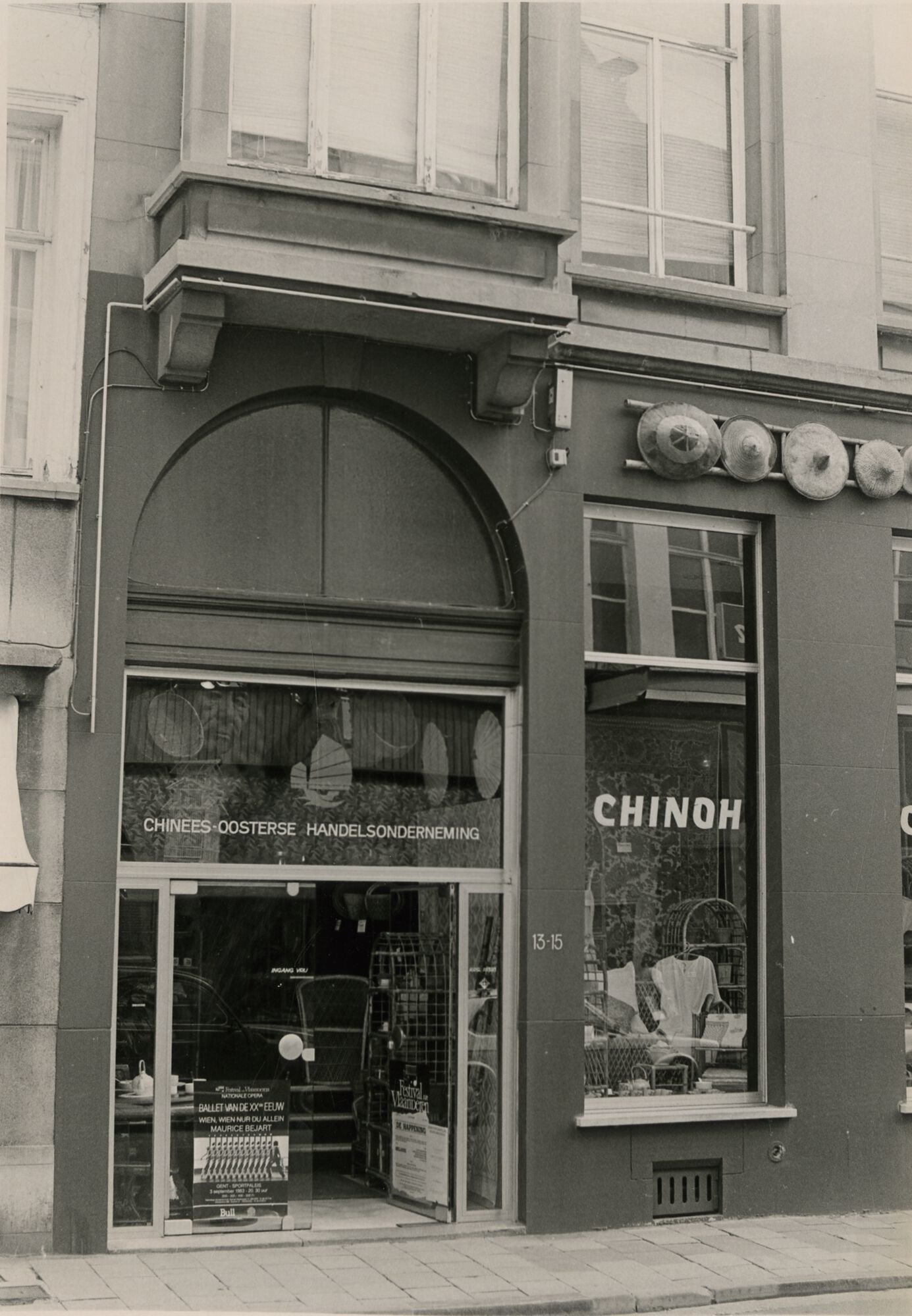 Etalage van woonwinkel Chinoh in Gent