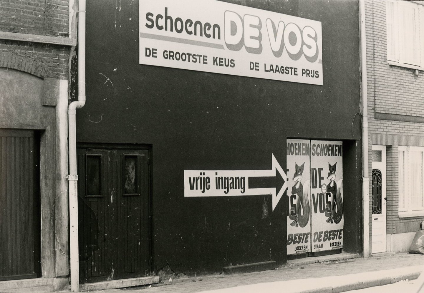 Zijgevel van schoenwinkel De Vos in Gent