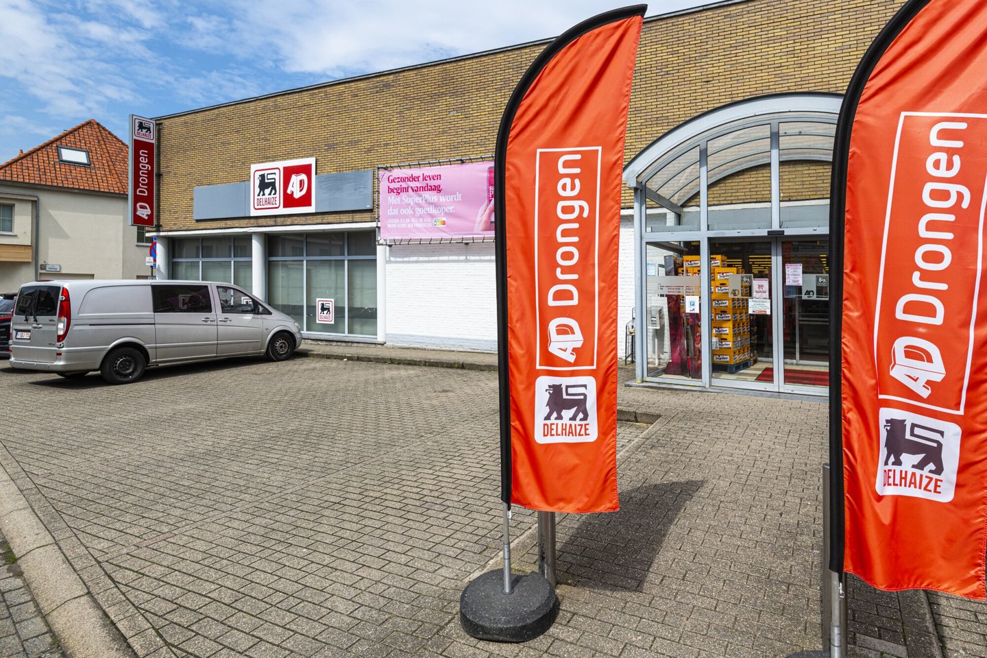 AD Delhaize supermarkt in Drongen