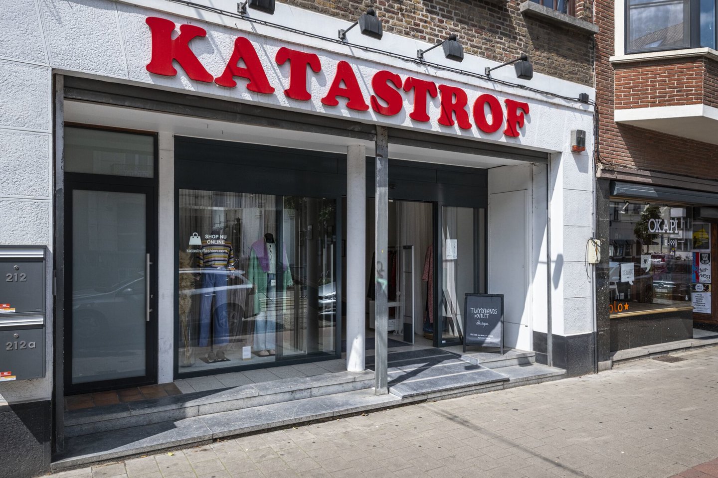 Etalage van kledingwinkel Katastrof in Gent
