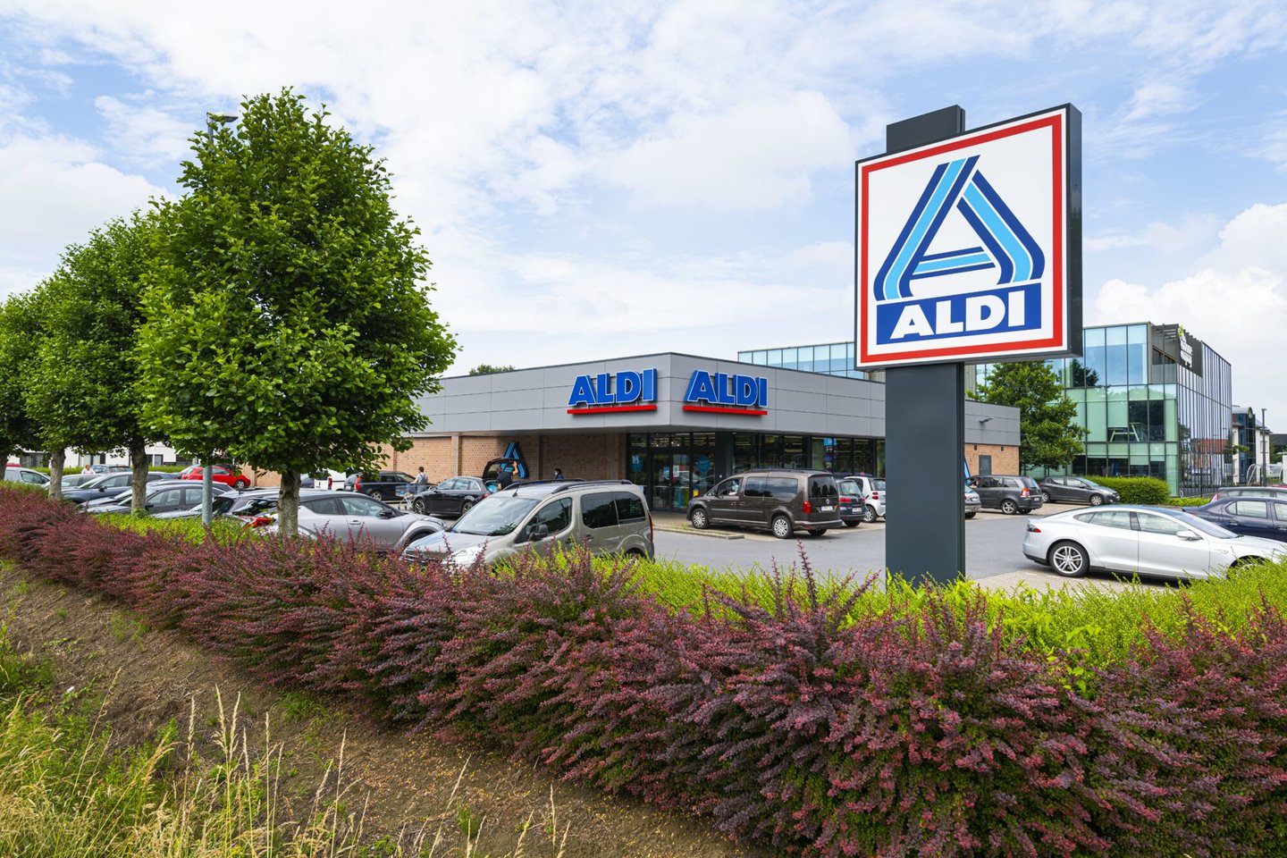 Aldi discount - supermarkt in Drongen