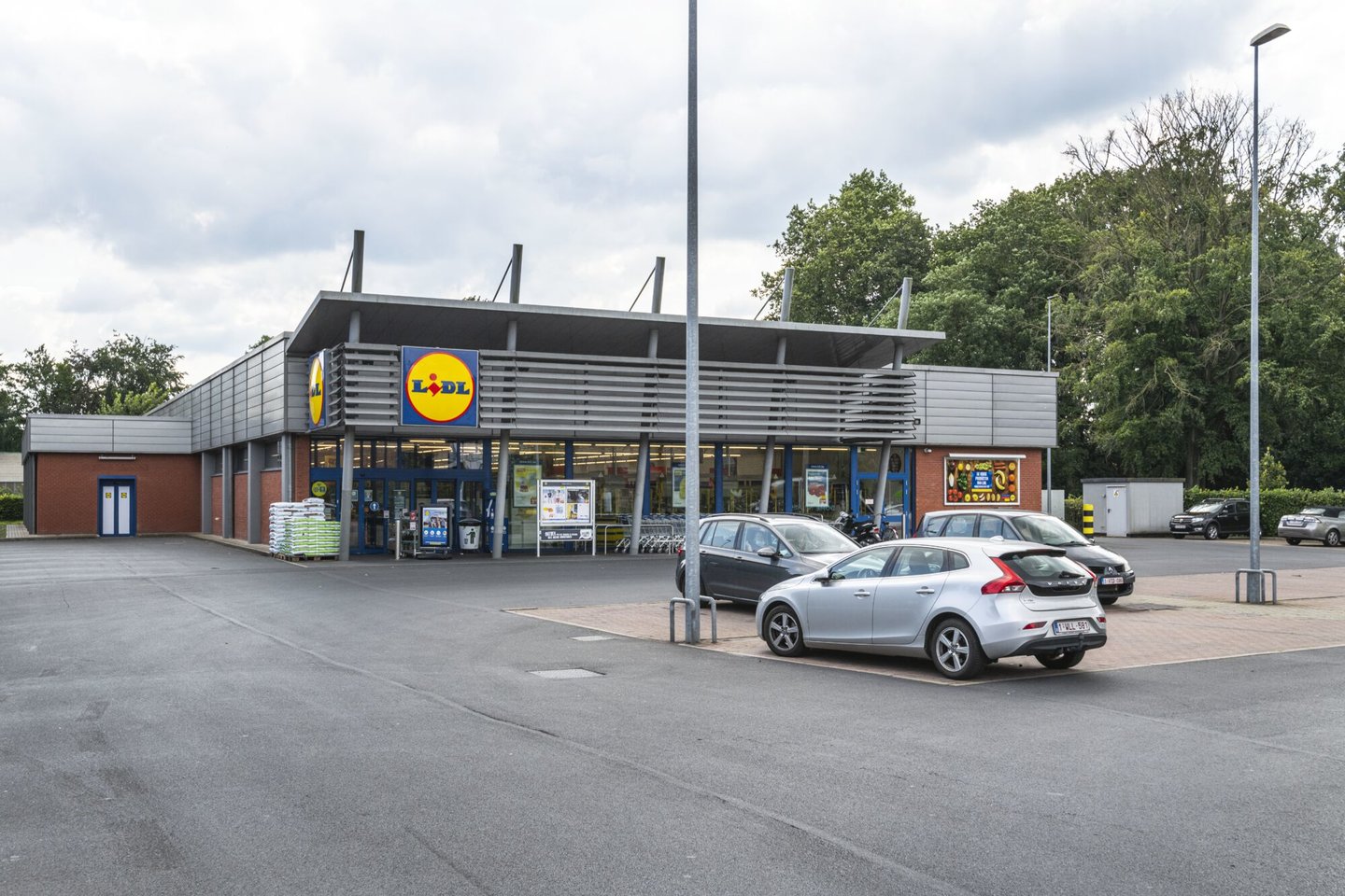 Lidl discount - supermarkt in Sint-Denijs-Westrement