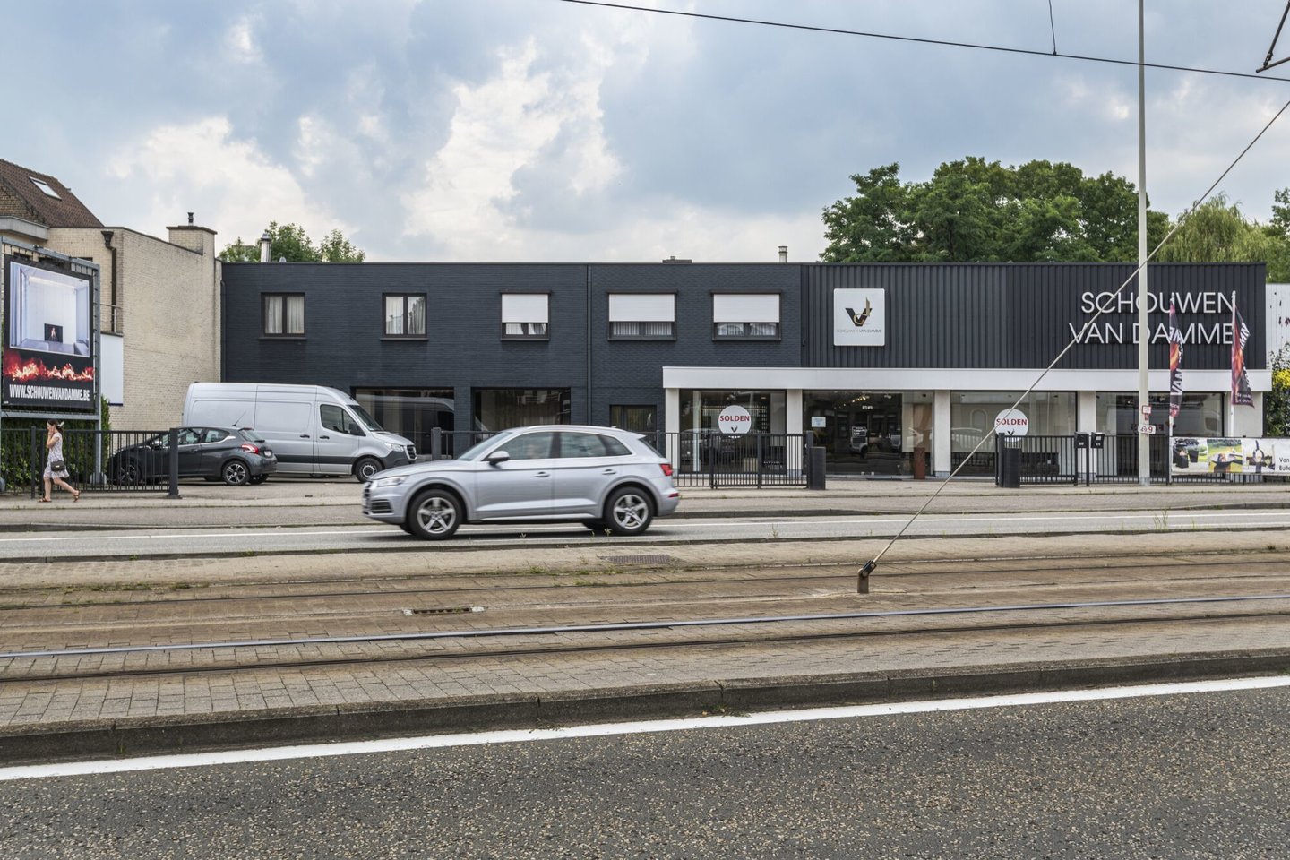 Schouwen Van Damme in Gentbrugge