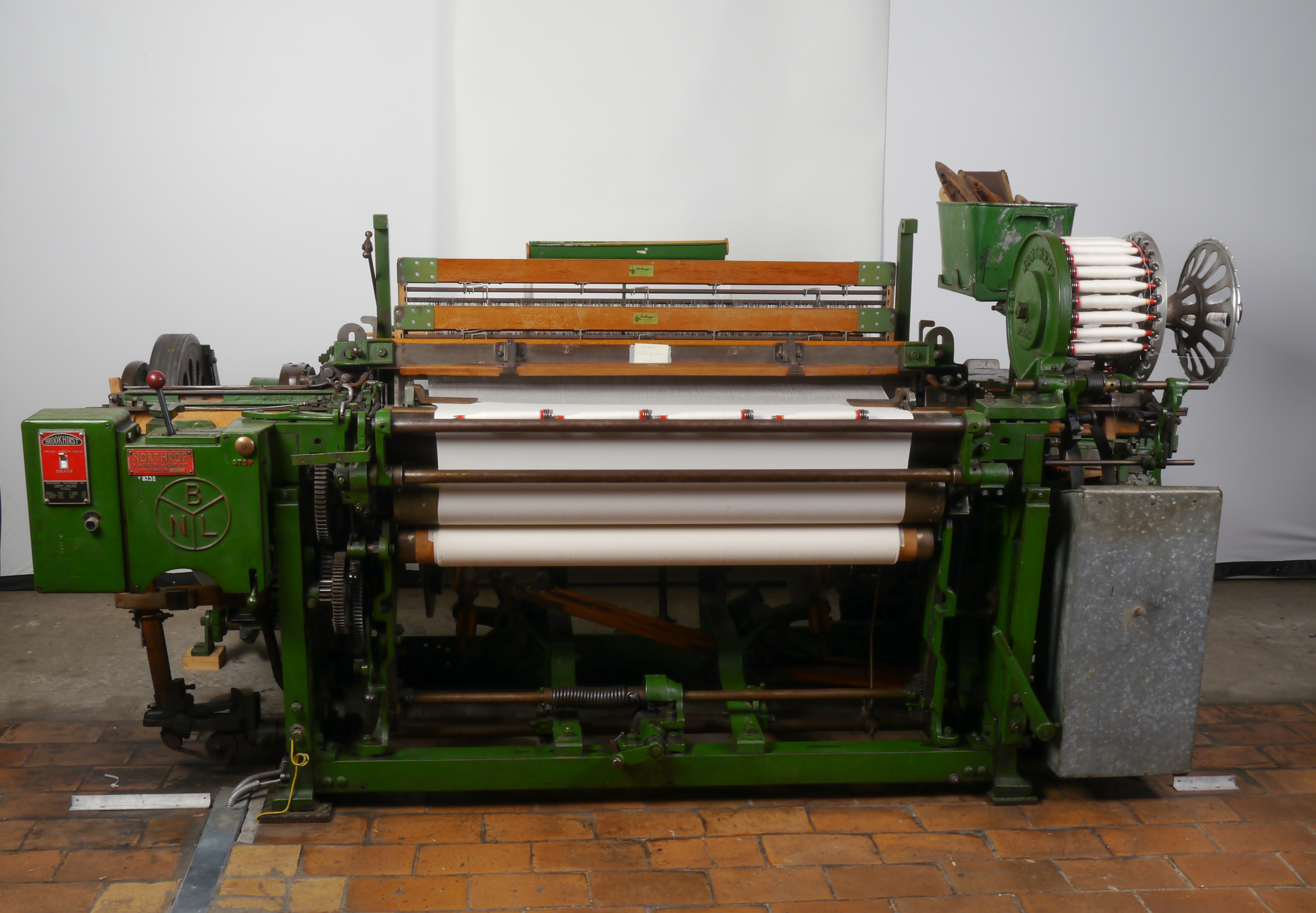 Schietspoelweefgetouw van het merk Northrop