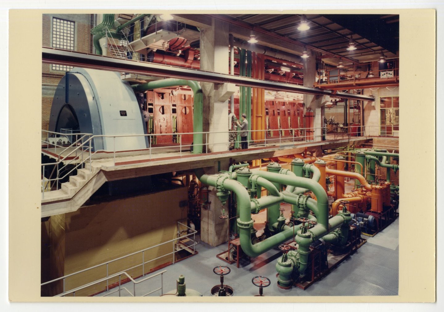 Machinezaal van de stedelijke elektriciteitscentrale Ham in Gent