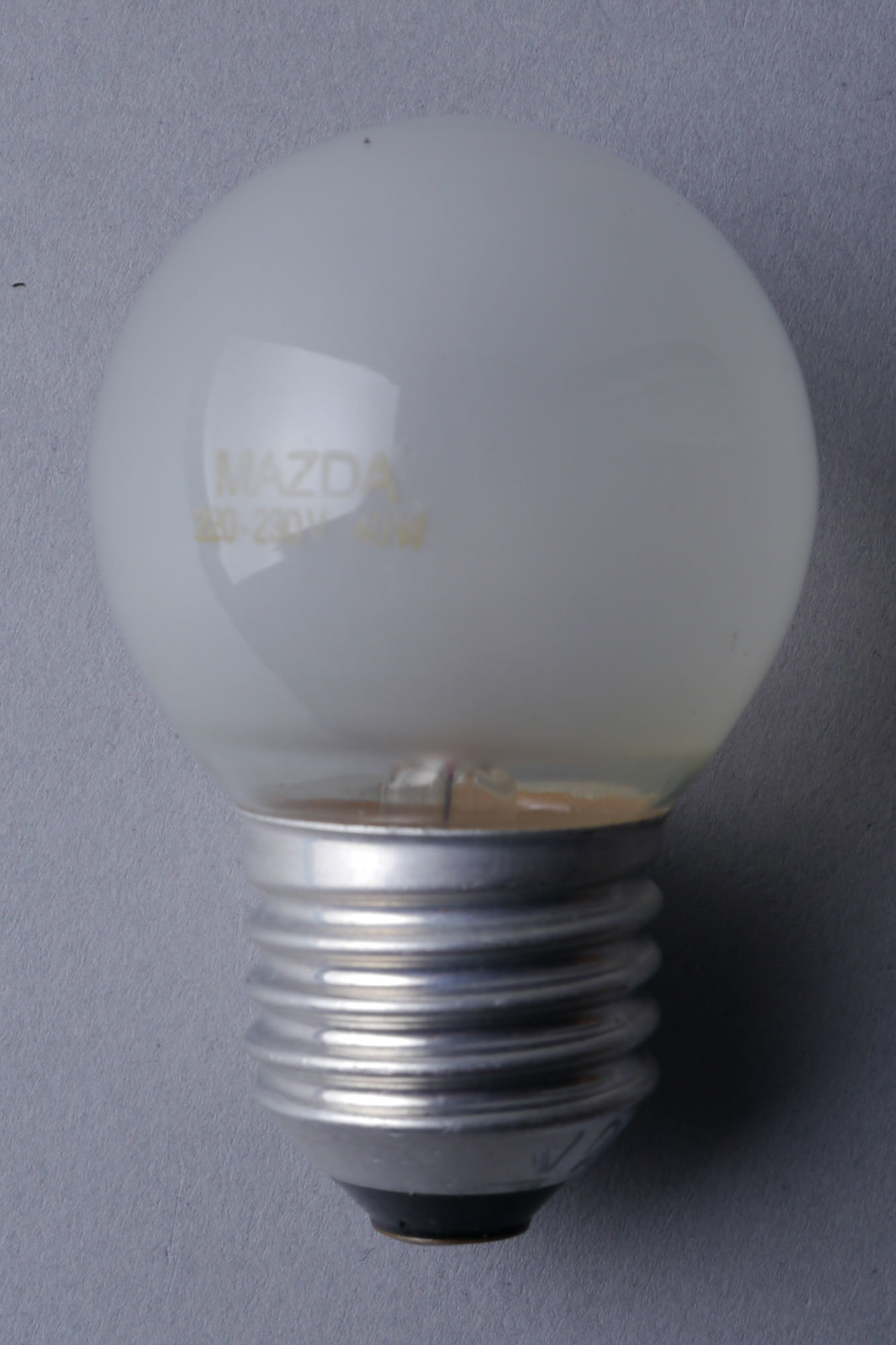 Gloeilamp van het merk Mazda