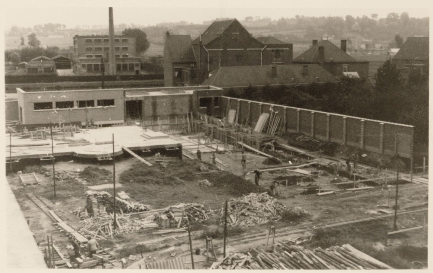Bouw van middelbare school Koninklijk Atheneum in Oudenaarde