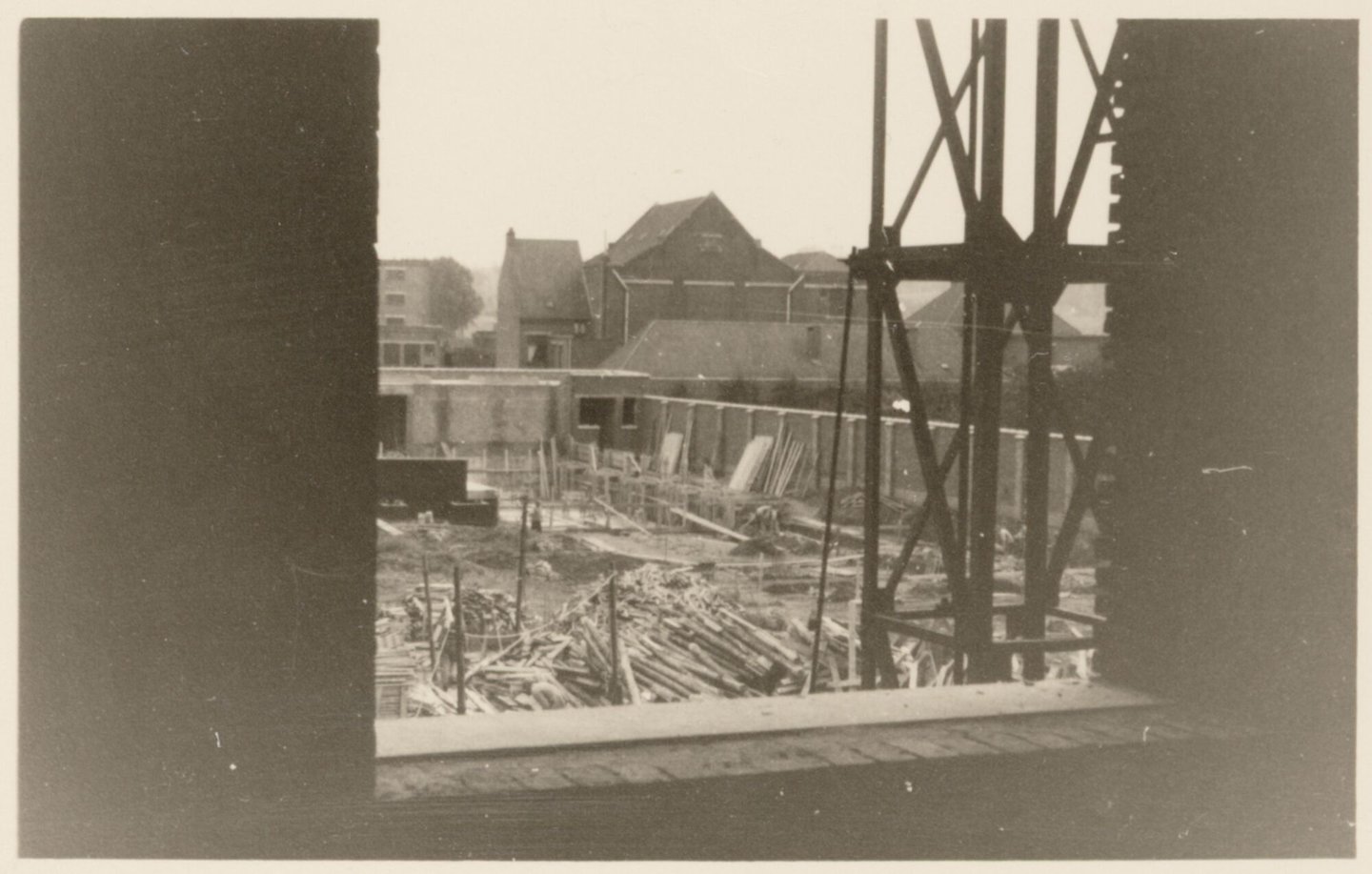 Bouw van middelbare school Koninklijk Atheneum in Oudenaarde