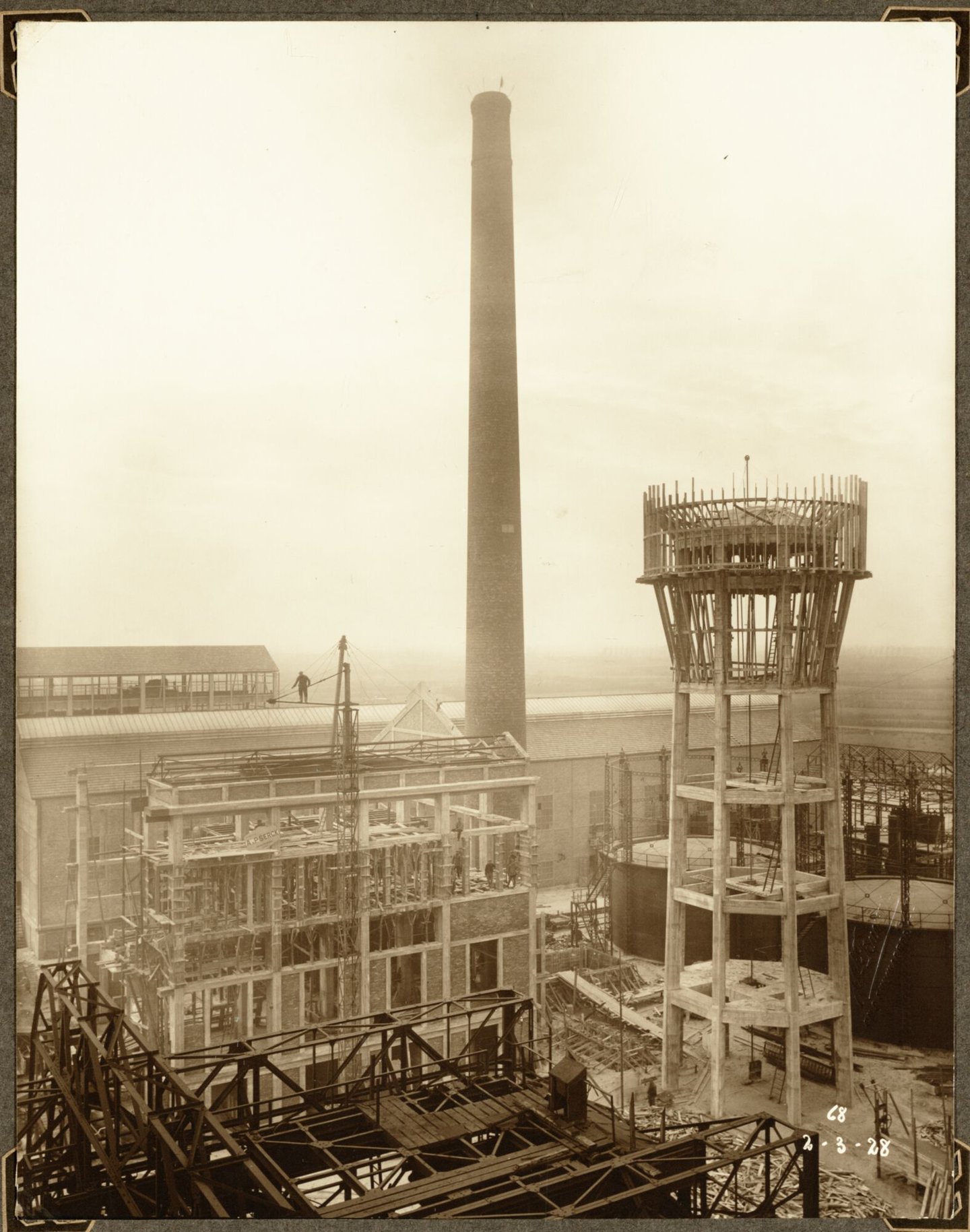 Bouw van generatorengebouw van ammoniakfabriek van cokesfabriek Kuhlmann in Zelzate