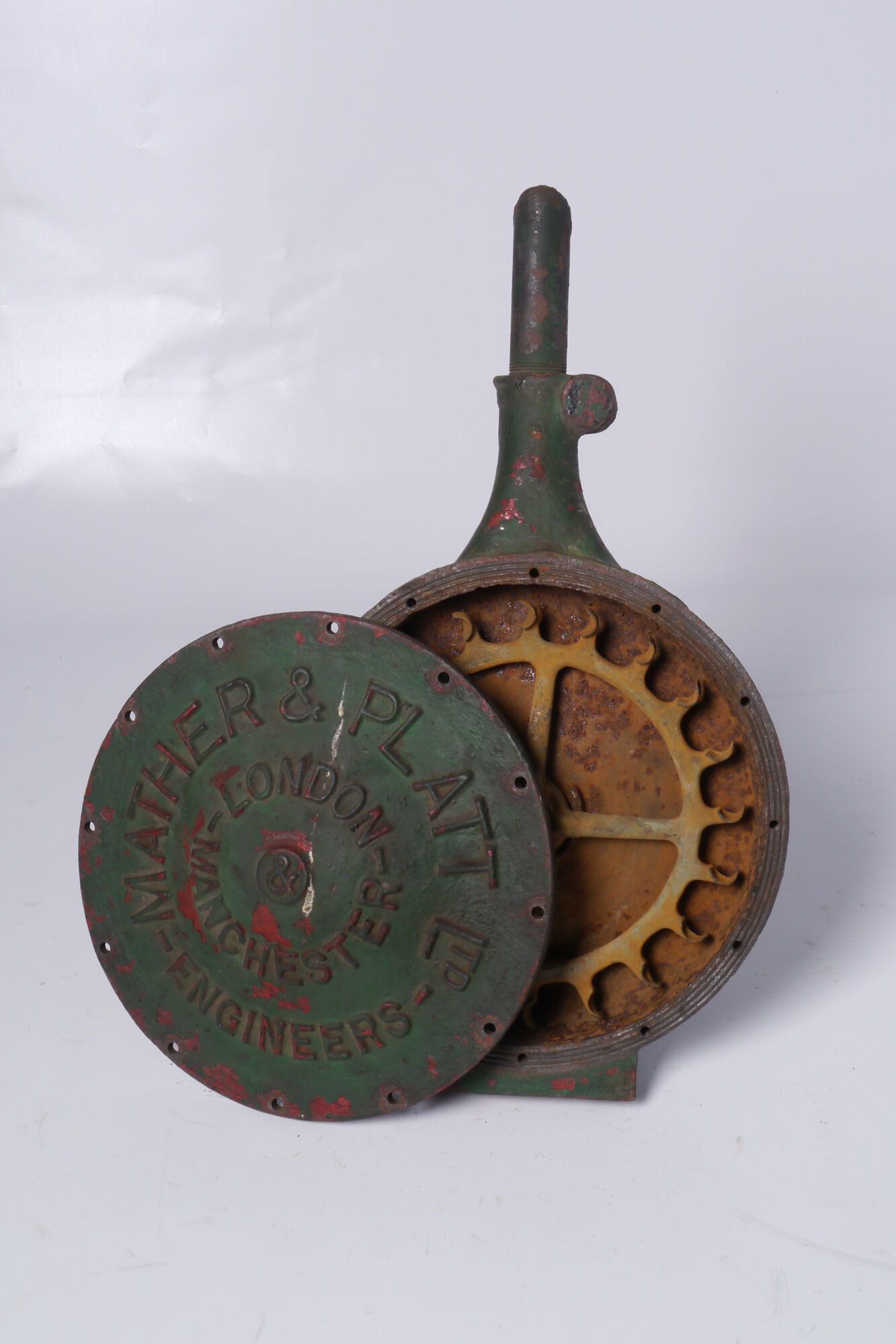 Alarmbel of sirene van het merk Mather & Platt