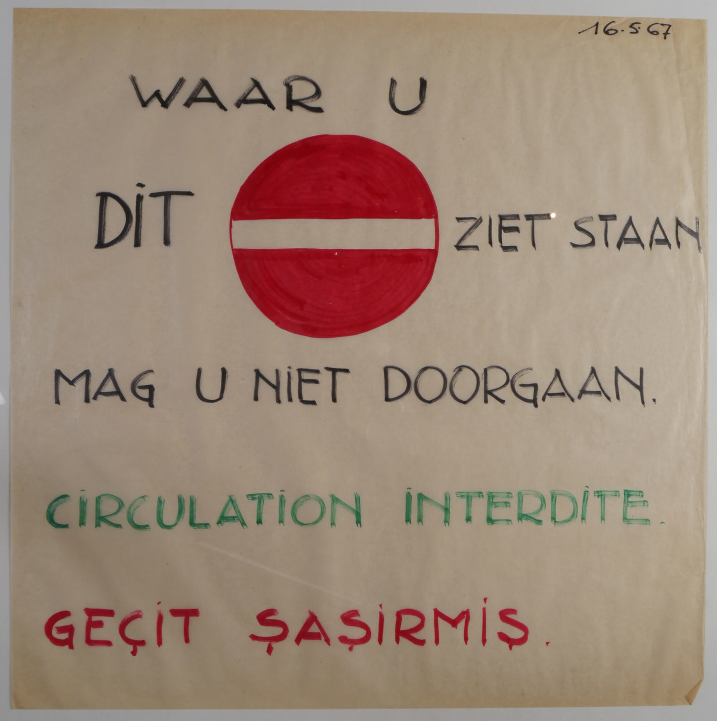 Handgetekende affiche om de aandacht te vestigen op arbeidsveiligheid