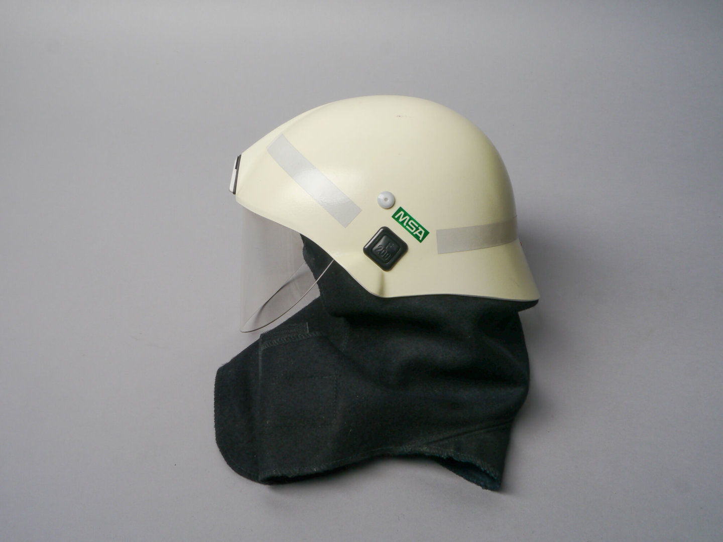 Brandweerhelm van het merk MSA