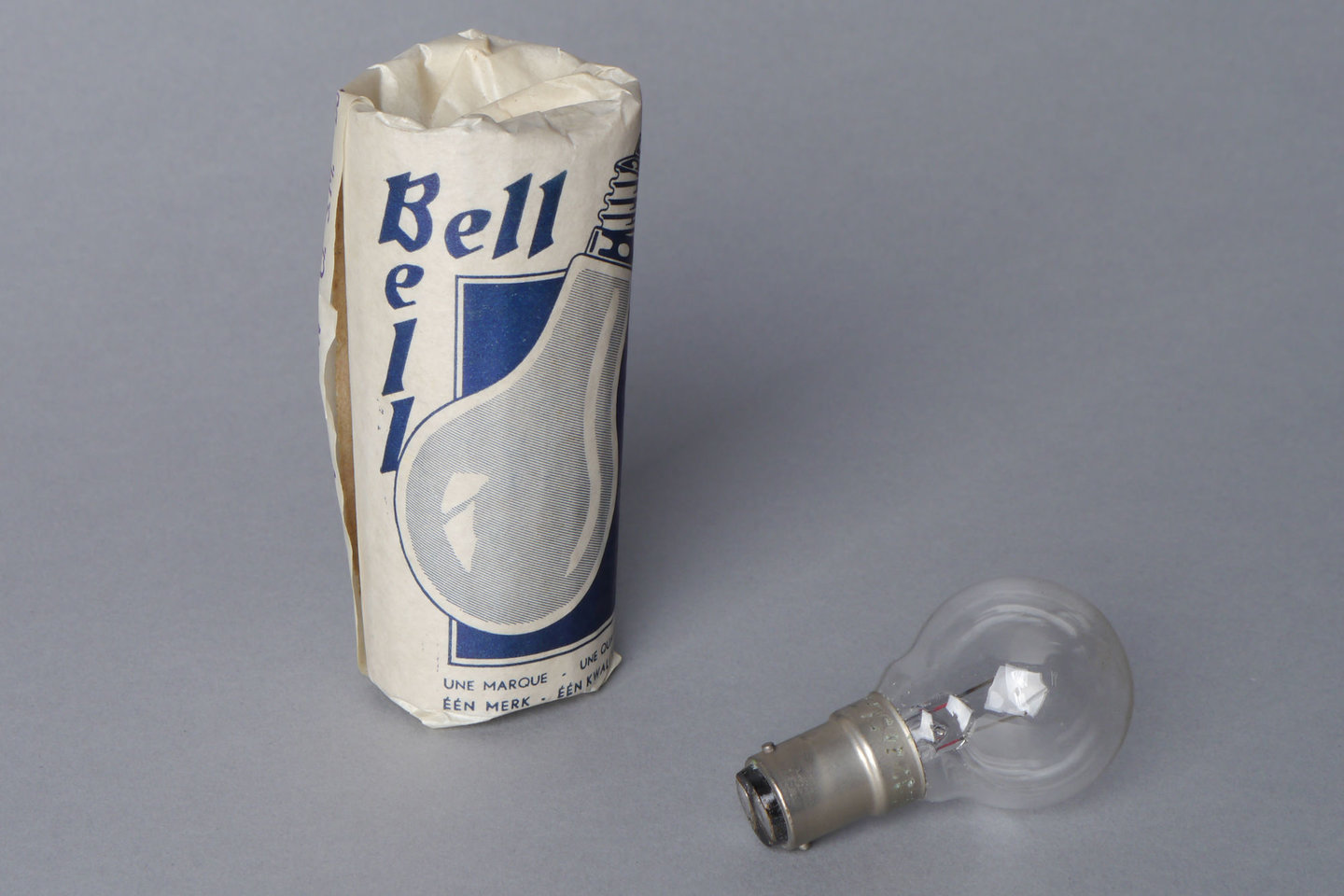 Gloeilamp van het merk Bell