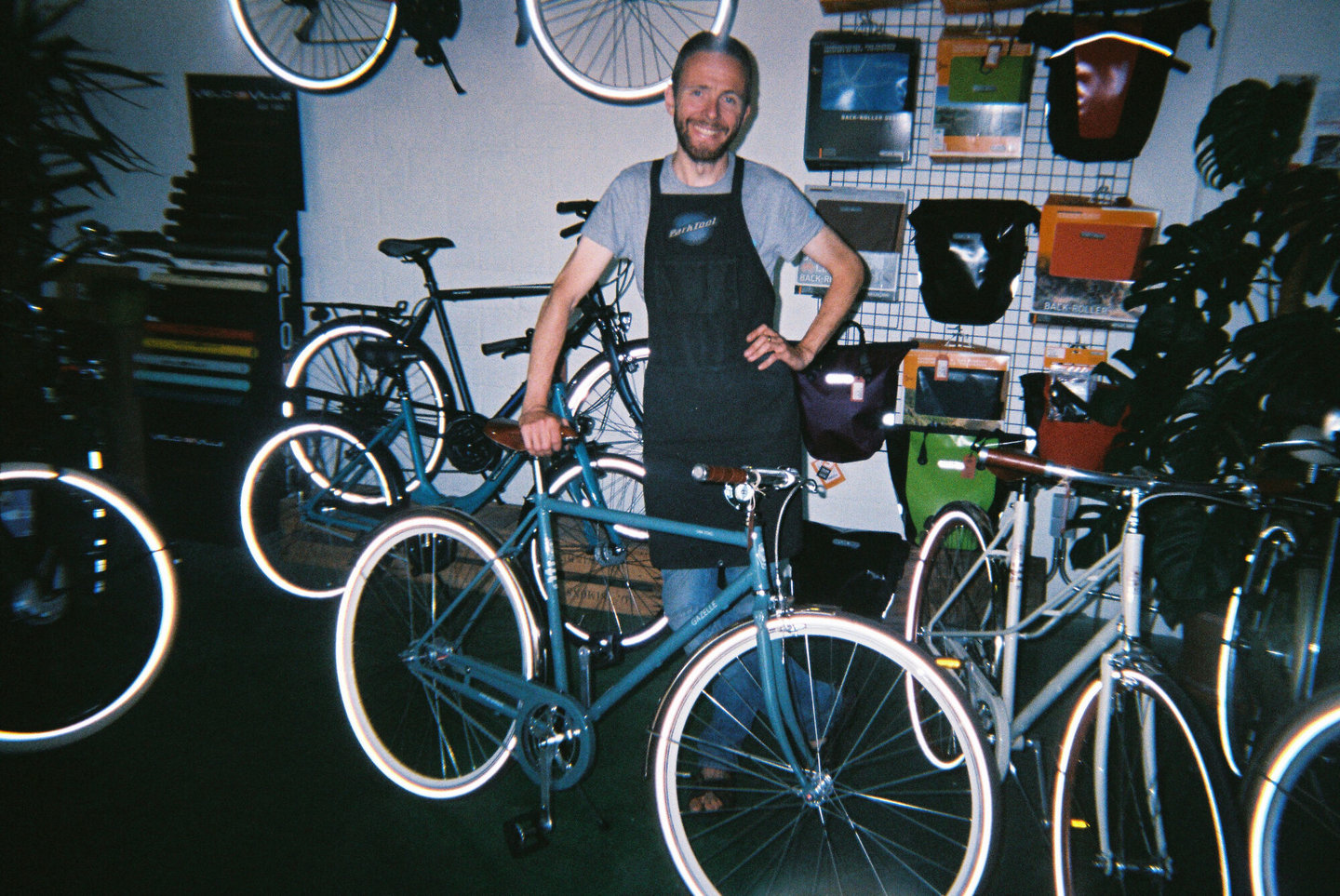 Interieur van fietswinkel en fietsatelier Up-Cycling in Gent