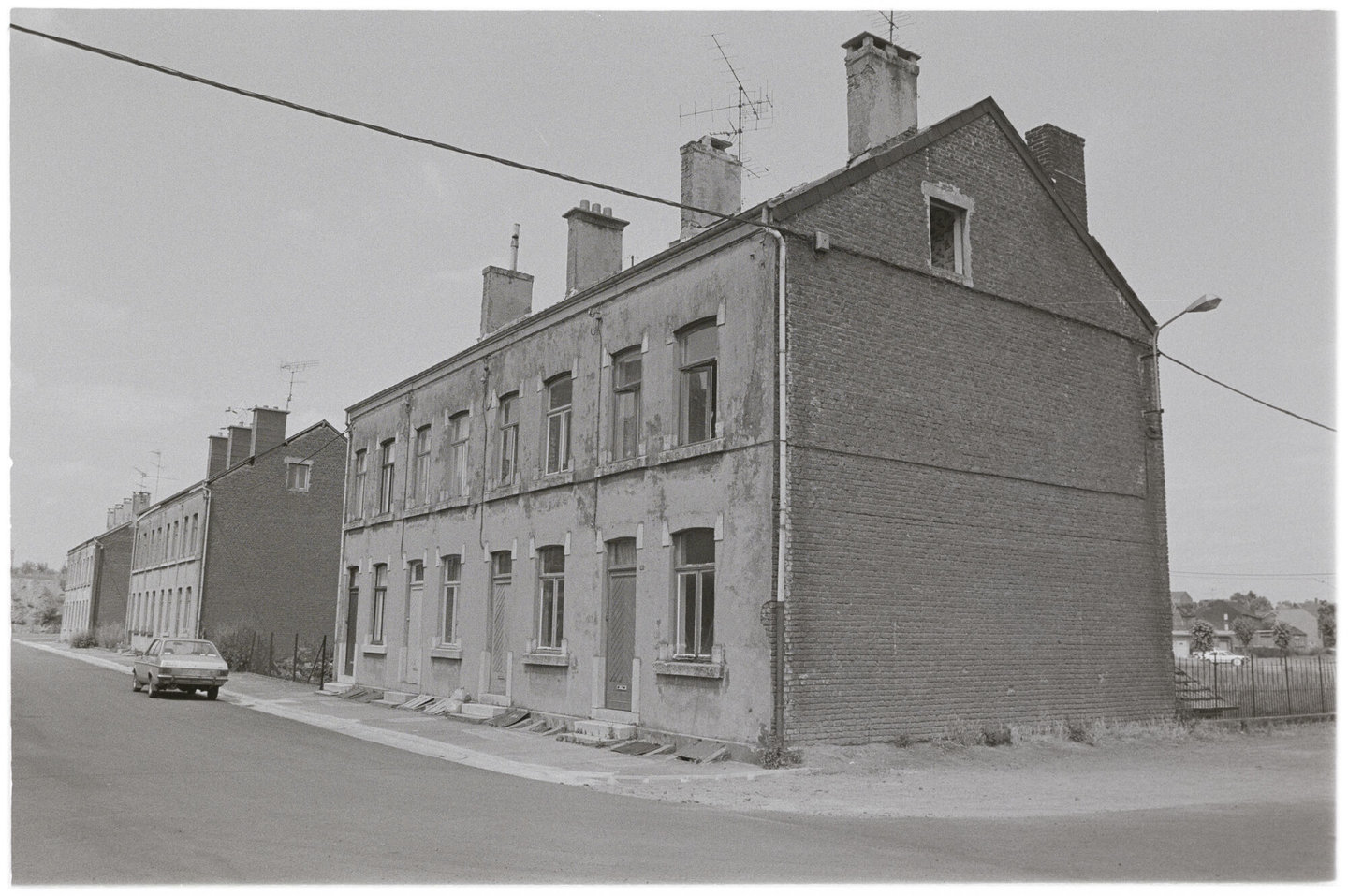 Arbeiderswijk bij staalfabriek Minière et Métallurgique de Rodange-Athus in Athus