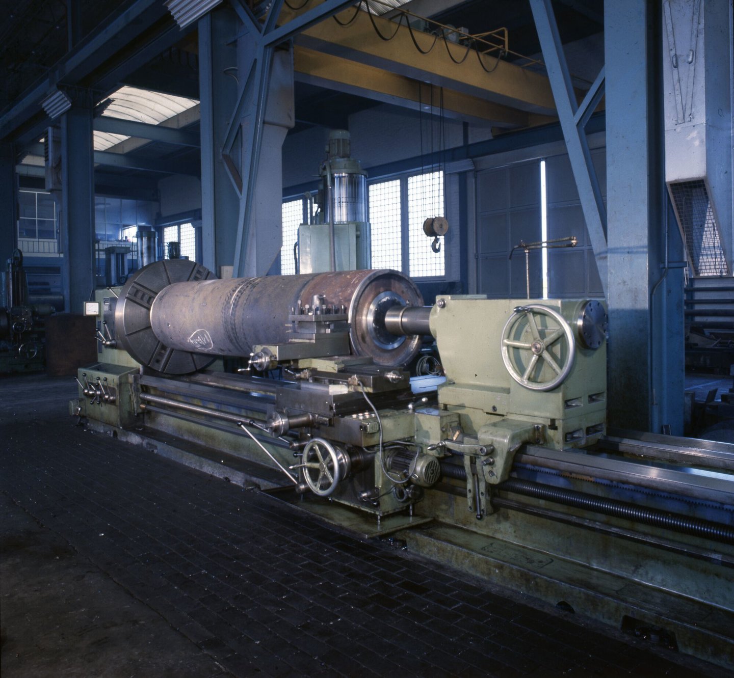 Draaibank in machinewerkplaats van Gentse Metaalwerken in Gent