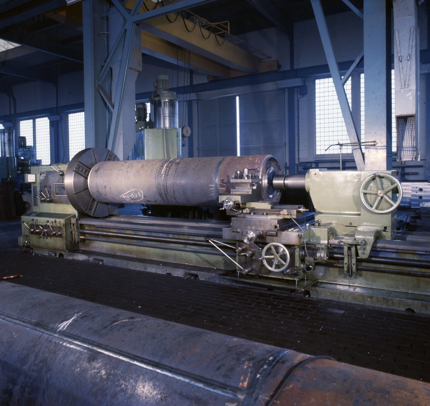 Draaibank in machinewerkplaats van Gentse Metaalwerken in Gent