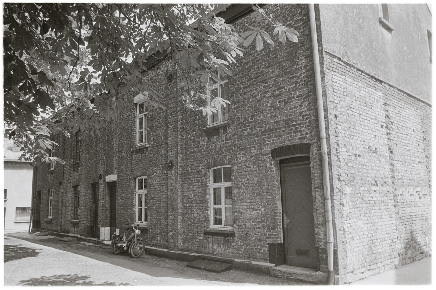 Arbeiderswijk bij staalfabriek Minière et Métallurgique de Rodange-Athus in Athus