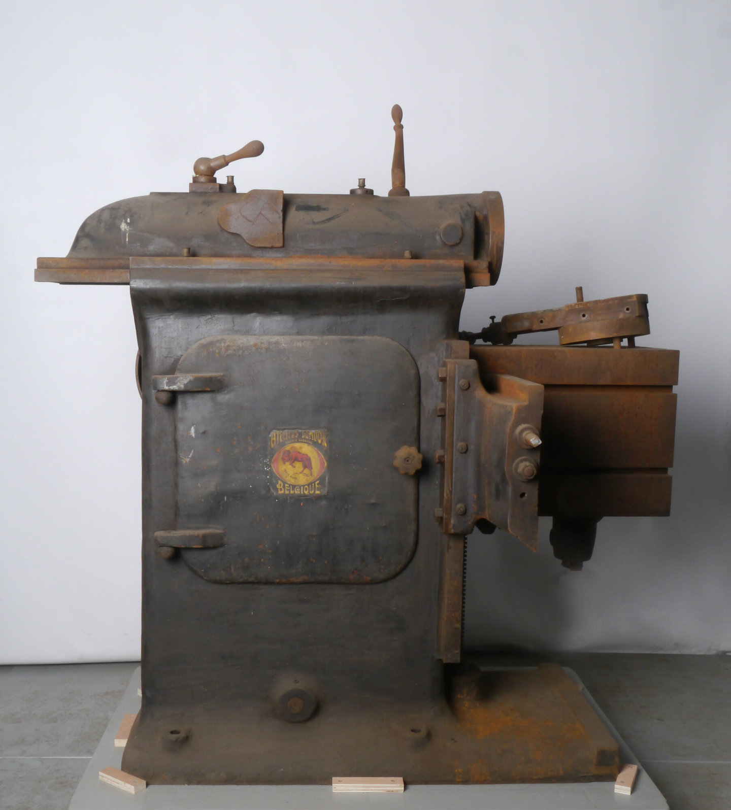 Horizontale schaalbank voor metaal