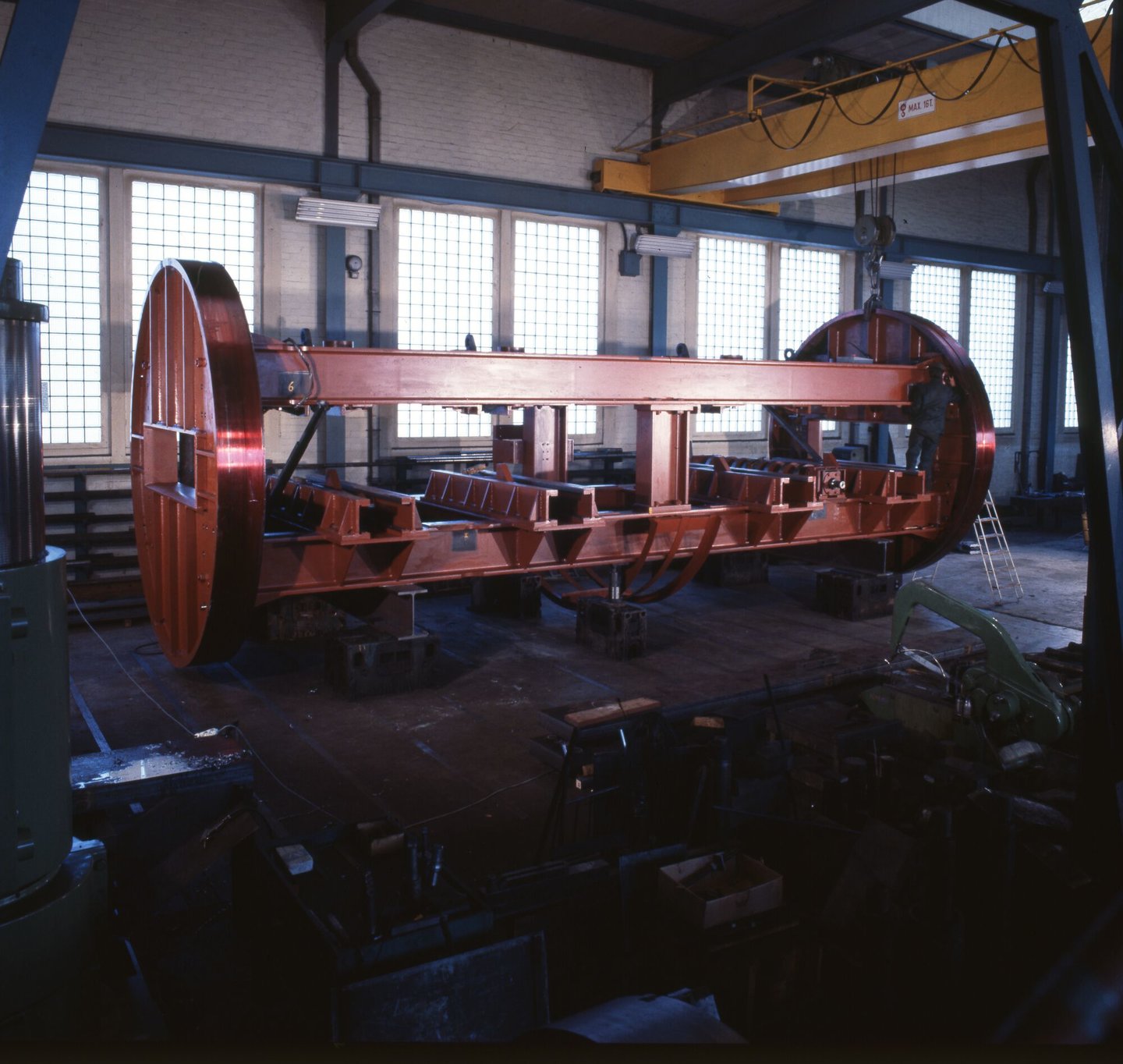 Machineonderdeel in productiehal van Gentse Metaalwerken in Gent