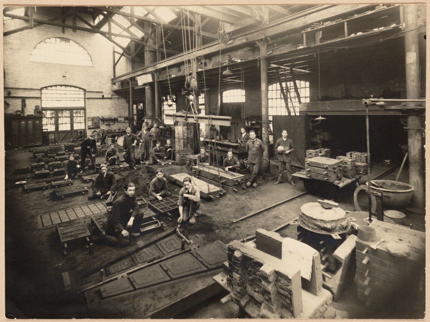 Werkplaats van afdeling metaalbewerking van de Stedelijke Beroepsschool Carels-Nicaise-de Ridder in Gent