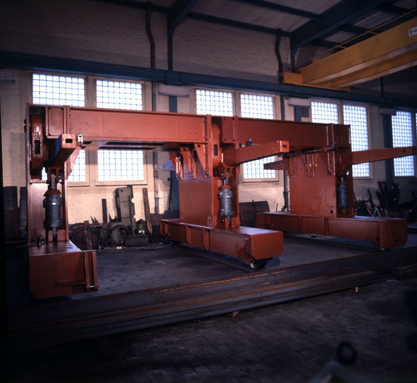 Machineonderdeel in productiehal van Gentse Metaalwerken in Gent