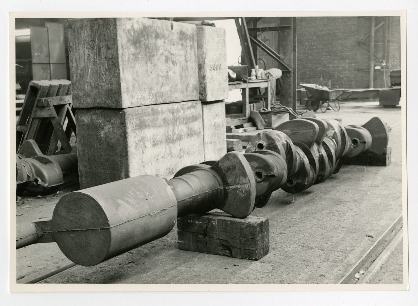 Gietstuk in productiehal van machinebouwer ACEC in Gent