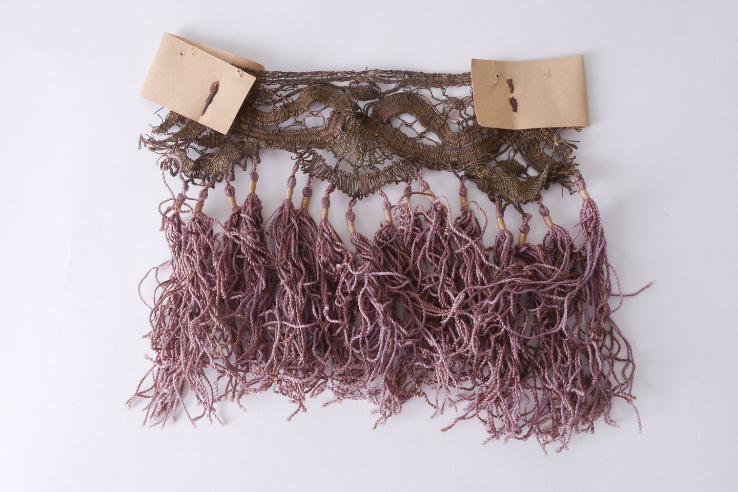 Frange als onderdeel voor het vervaardigen van passement