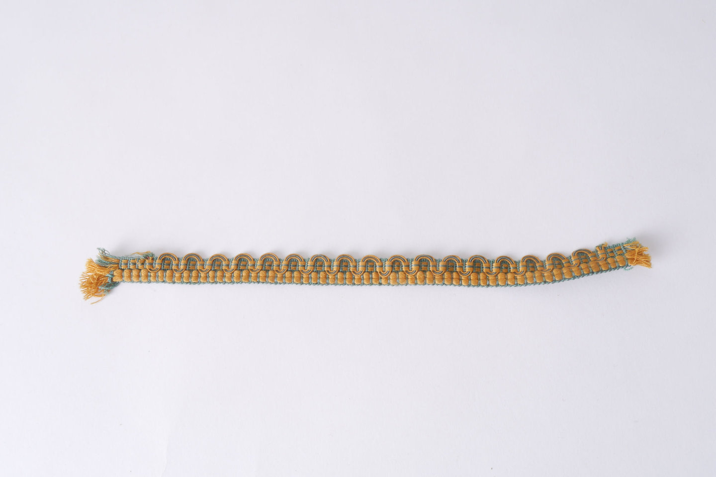 Galon of boord als onderdeel voor het vervaardigen van passement