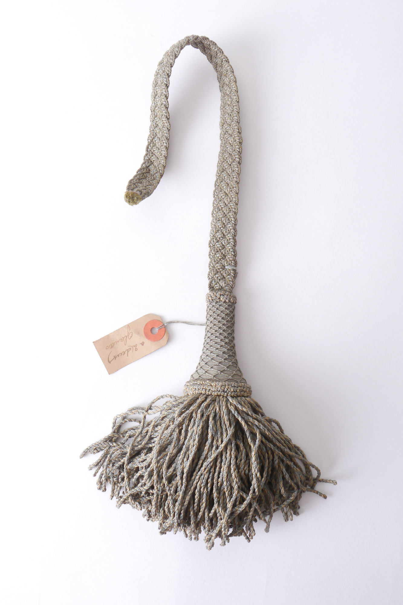 Gland of kwast met vorm, keel en rok