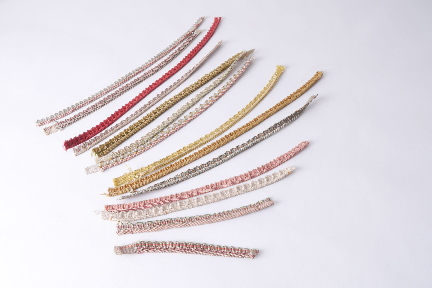 Galon of boord als onderdeel voor het vervaardigen van passement