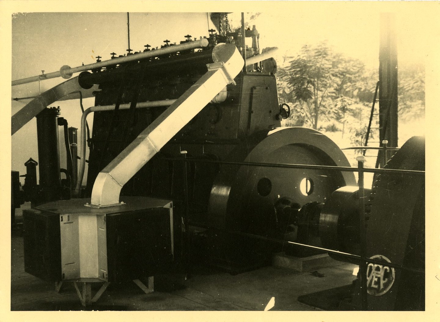 Dieselaggregaat van Ciments du Katanga in Kivu (Congo of Burundi)