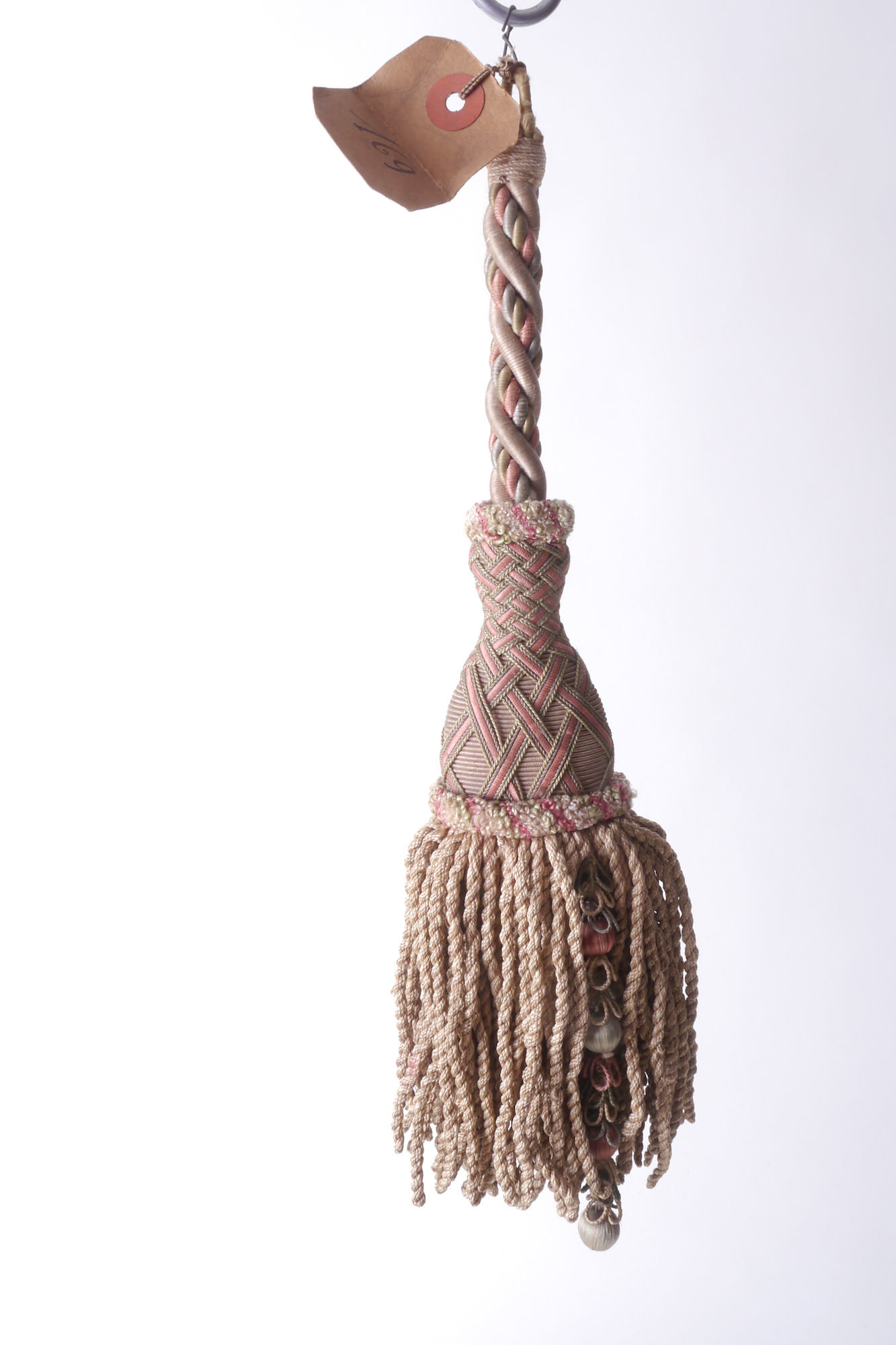 Gland of kwast met vorm, keel en rok