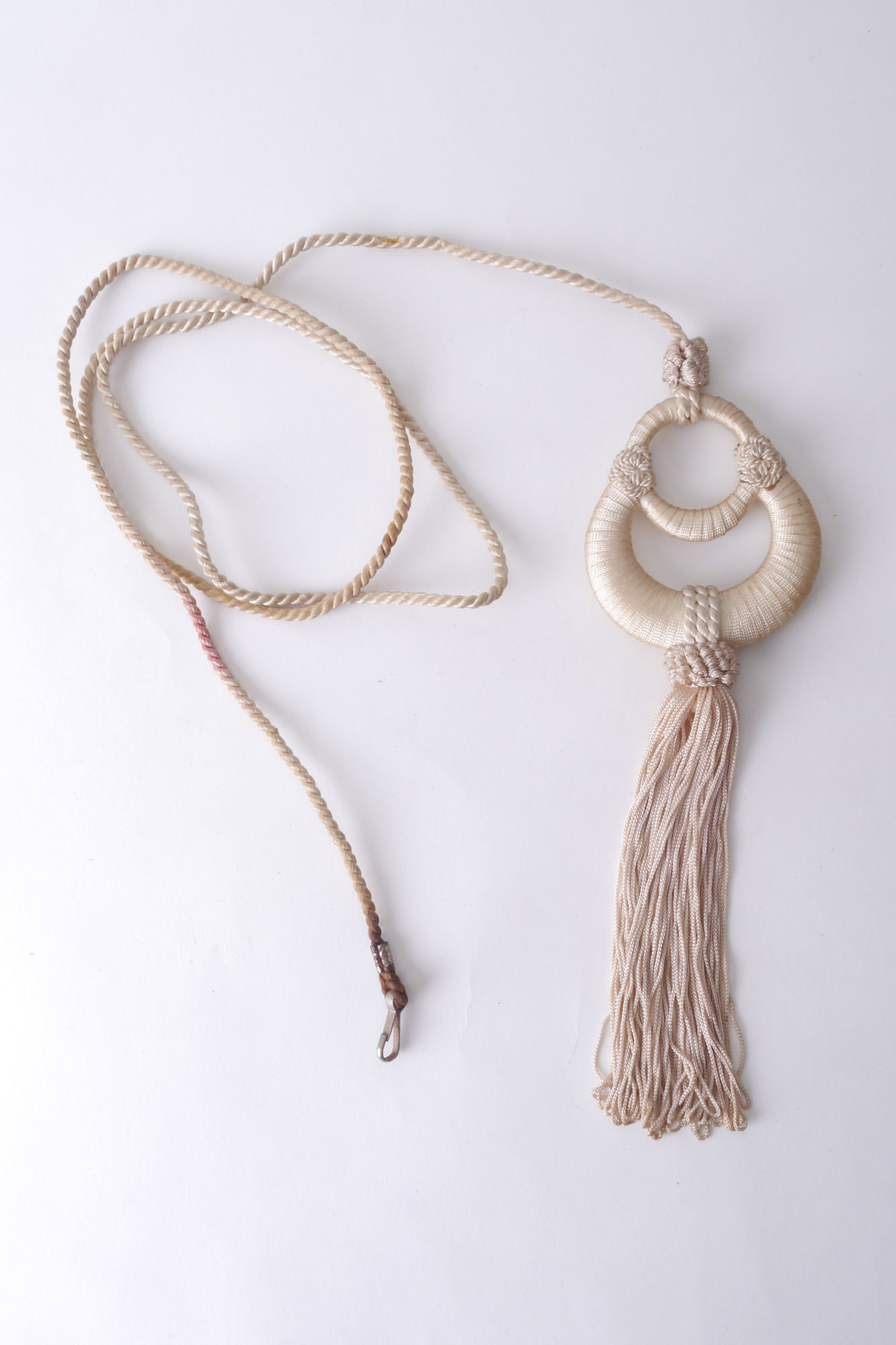 Cordelière met kwast