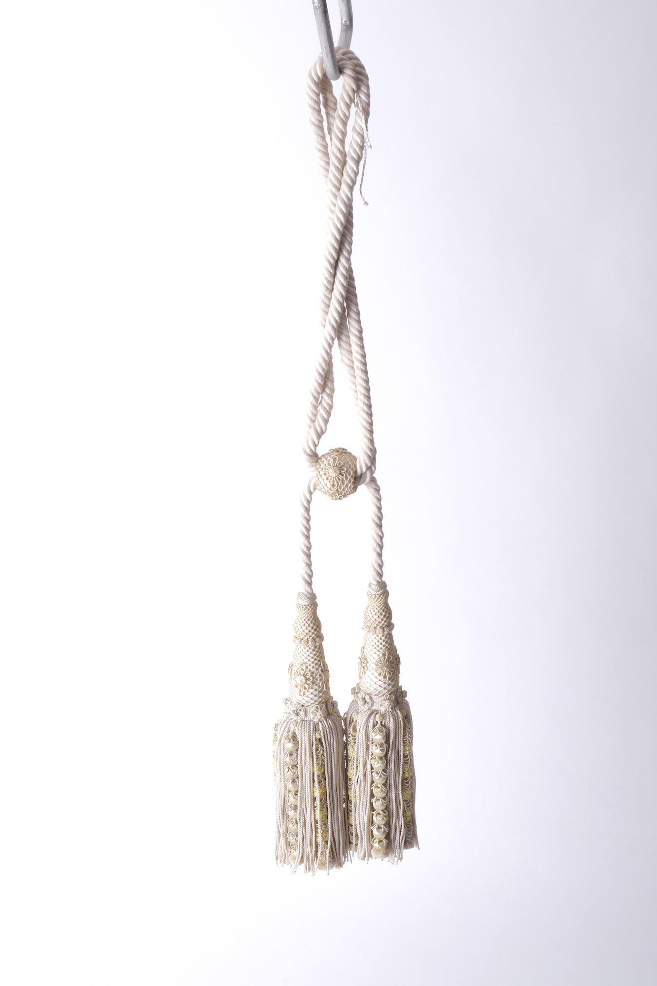 Embrasse om gordijn open te houden met 2 kwasten