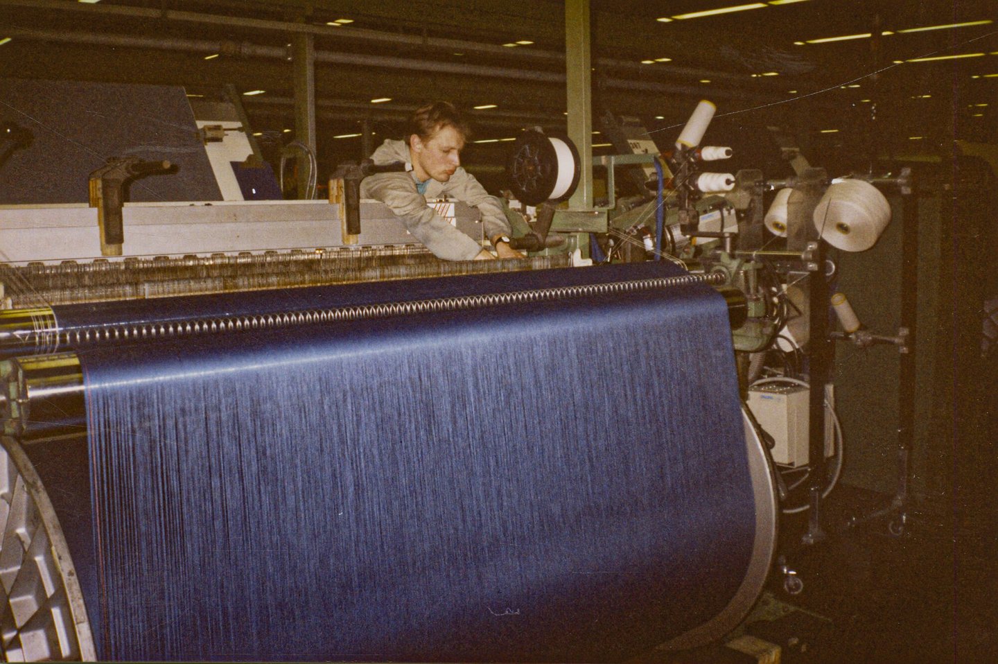 Binnenzicht weverij UCO Braun in Gent