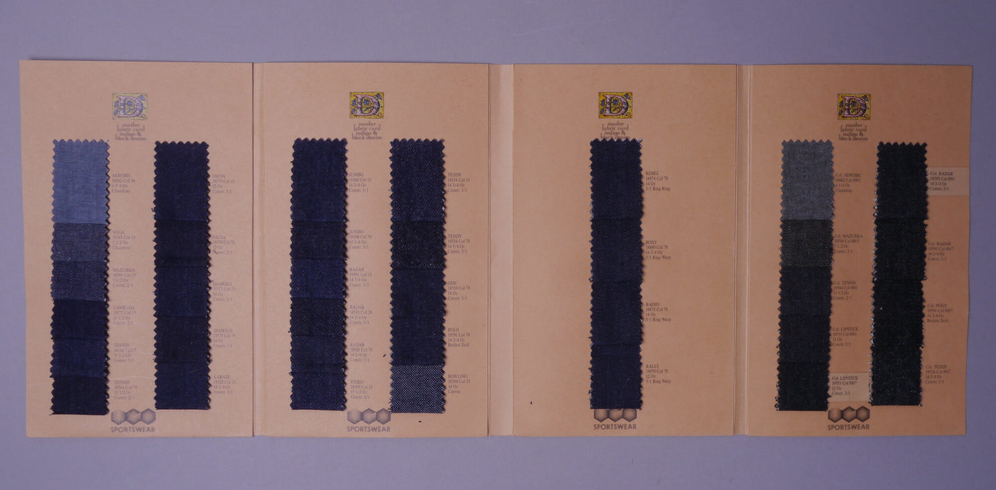 Staalkaart met textielstalen van UCO Sportswear